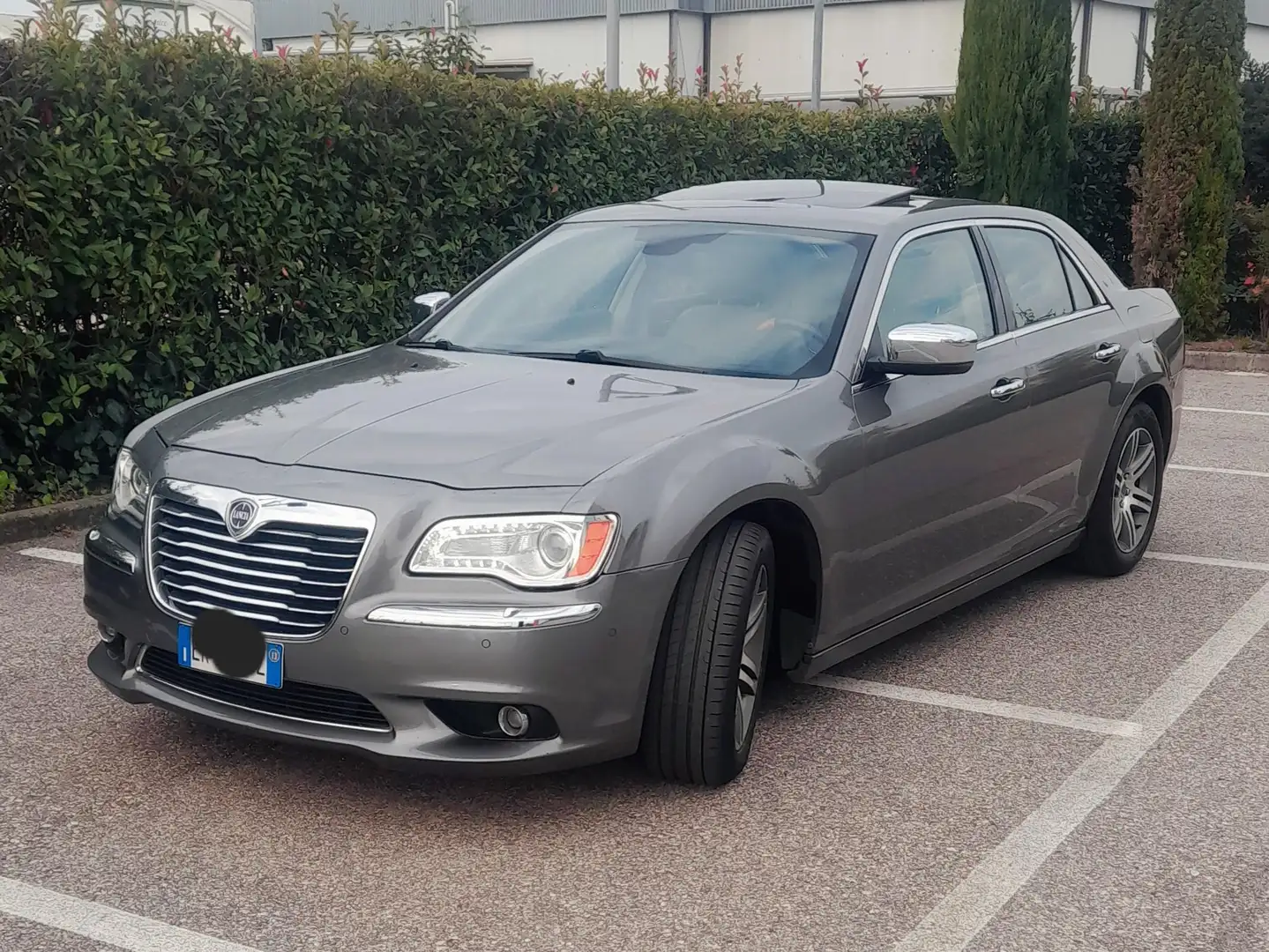 Lancia Thema 3.000 v6 multijet II PLATINIUM Grigio - 1