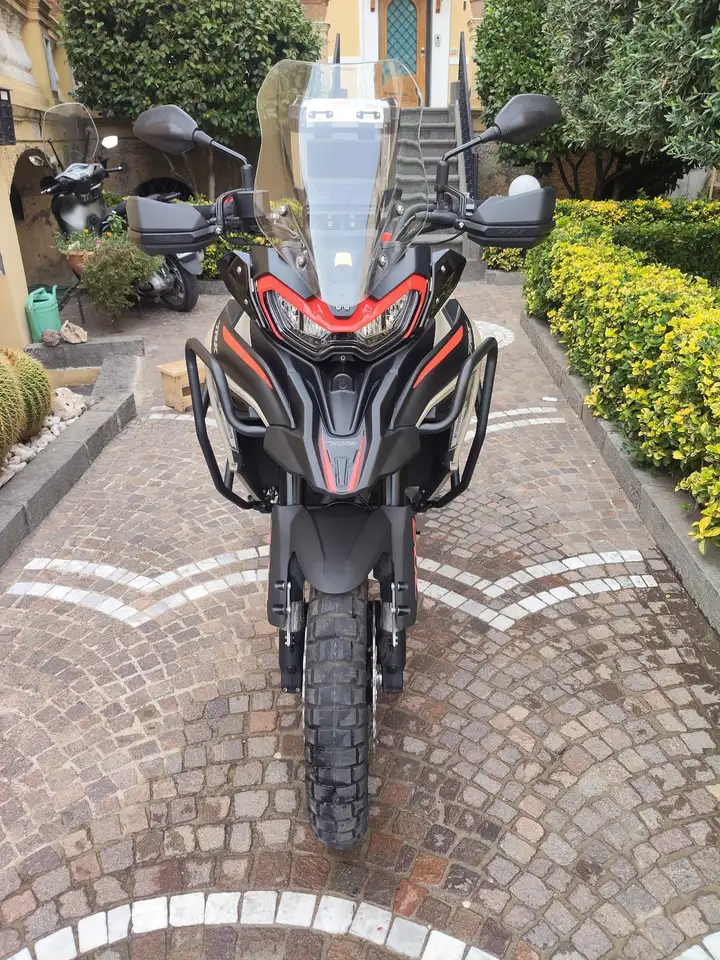 Benelli TRK 702