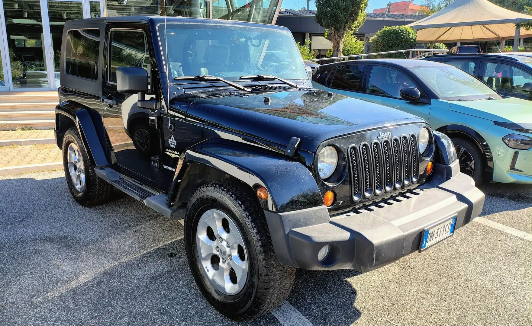 Jeep Wrangler Wrangler 2.8 CRD Sahara Auto Nero - 2