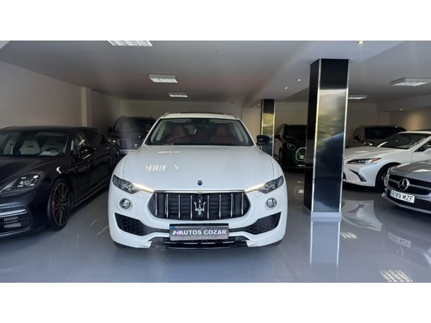 Maserati Levante 430 GranSport S Aut. Blanc - 2