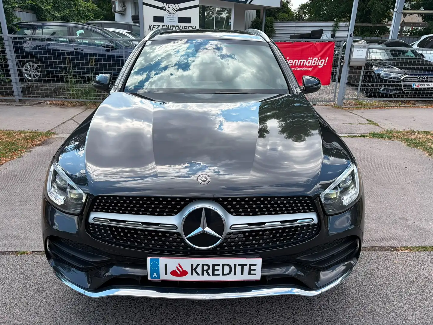 Mercedes-Benz GLC 300 GLC 300 d 4MATIC Aut. Schwarz - 2