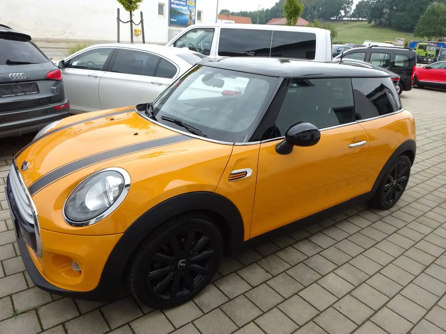 MINI Cooper Mini/2. Hand/Euro 6 Orange - 2