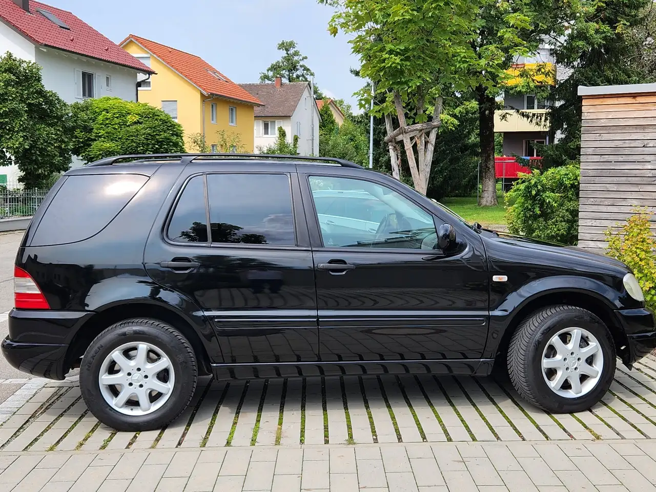 Mercedes-Benz ML 430