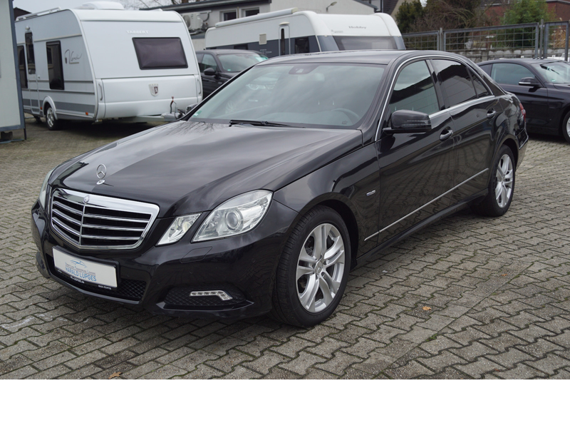 Mercedes-Benz E 220 CDI, Avantgarde, Automatik, Leder, Navi — photo 4