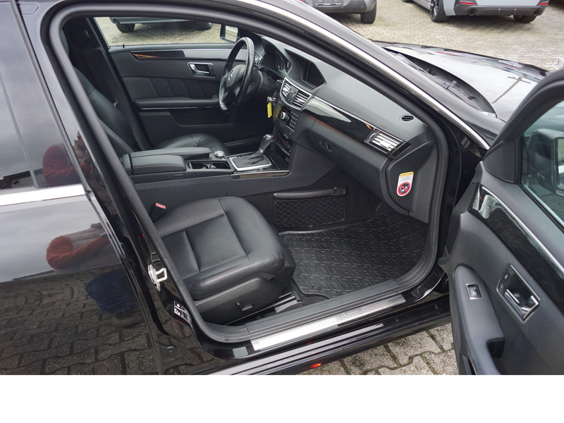Mercedes-Benz E 220 CDI, Avantgarde, Automatik, Leder, Navi — photo 10
