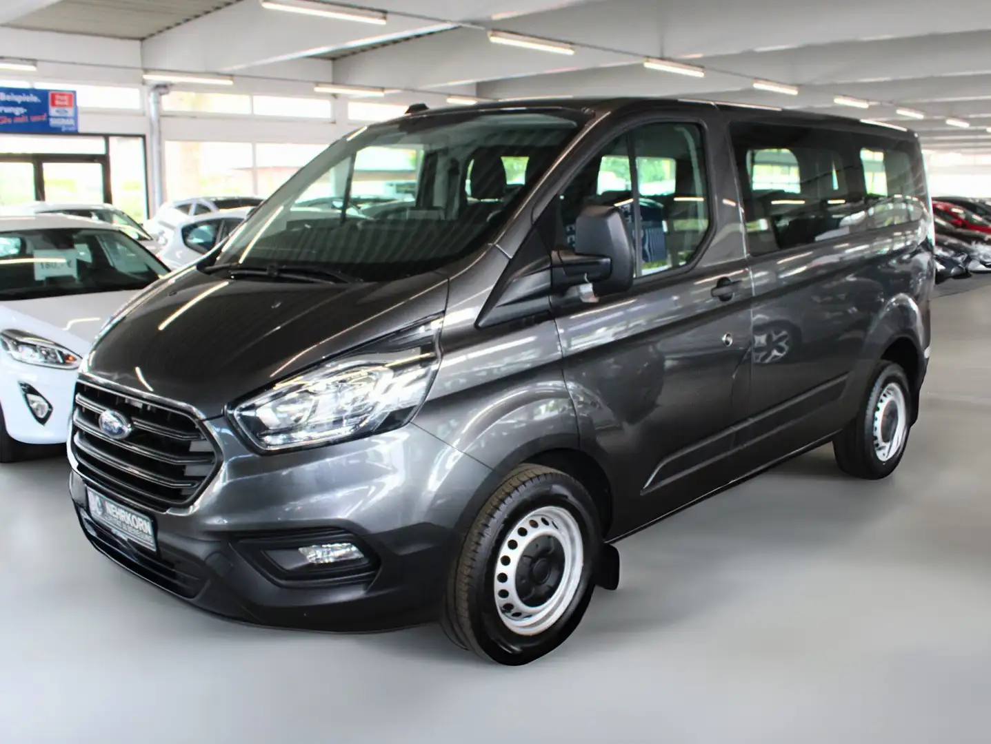 Ford Transit Custom 320 L1 Trend 9-Si KLIMA STDHZ CAM WinterPaket uvm Grau - 2