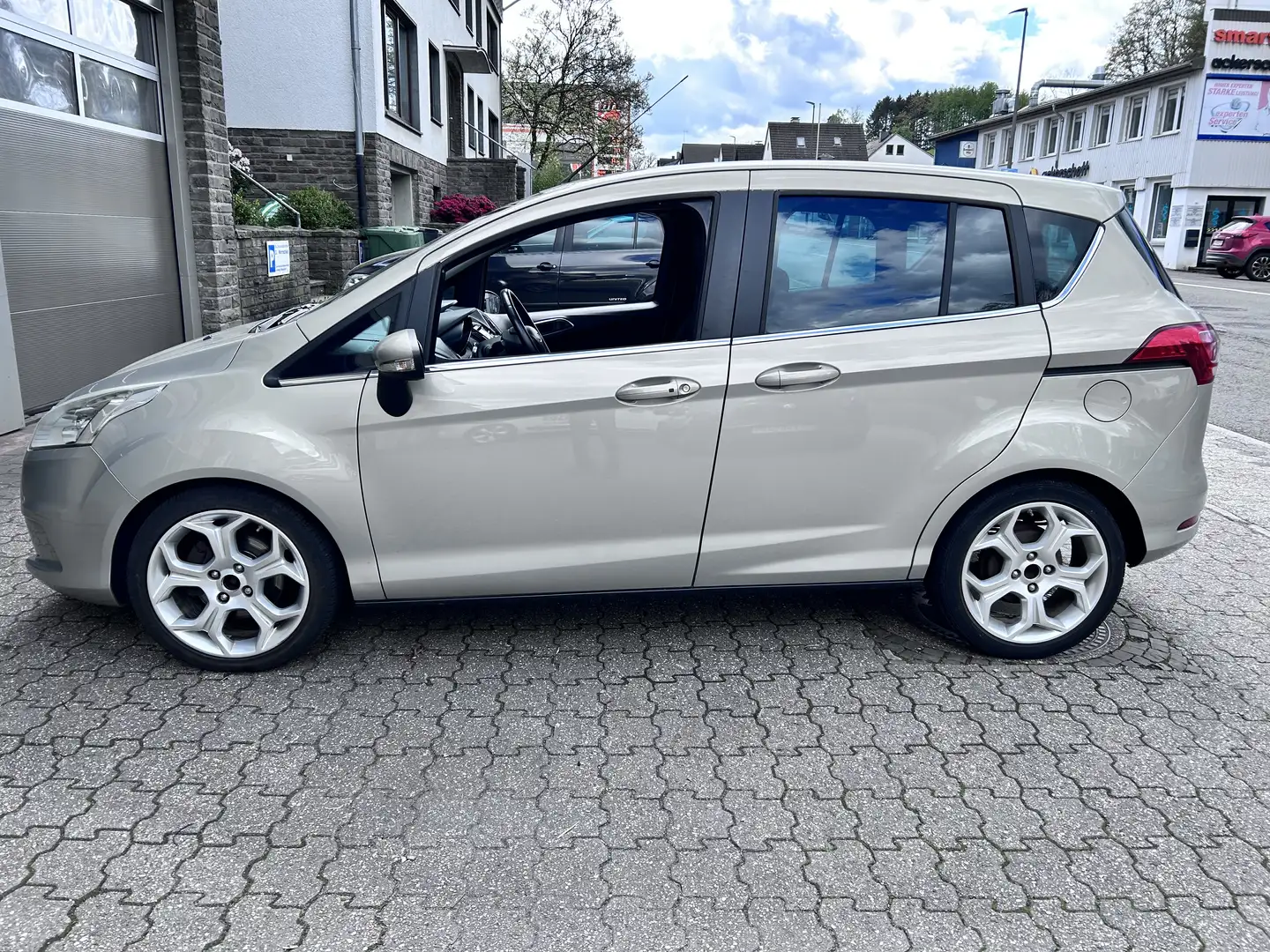 Ford B-Max 1.0 EcoBoost Titanium - 2