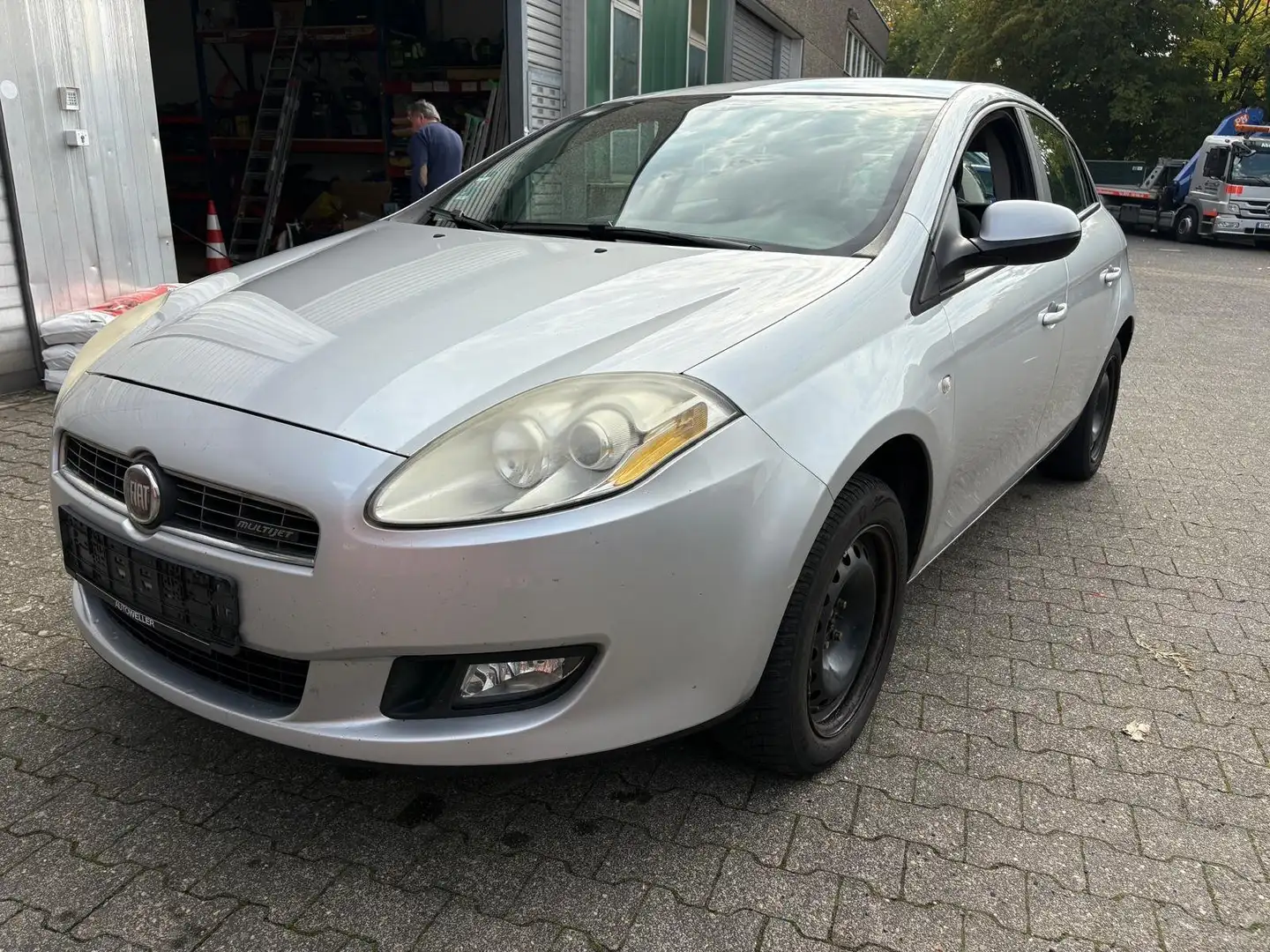 Fiat Bravo activ Silber - 1