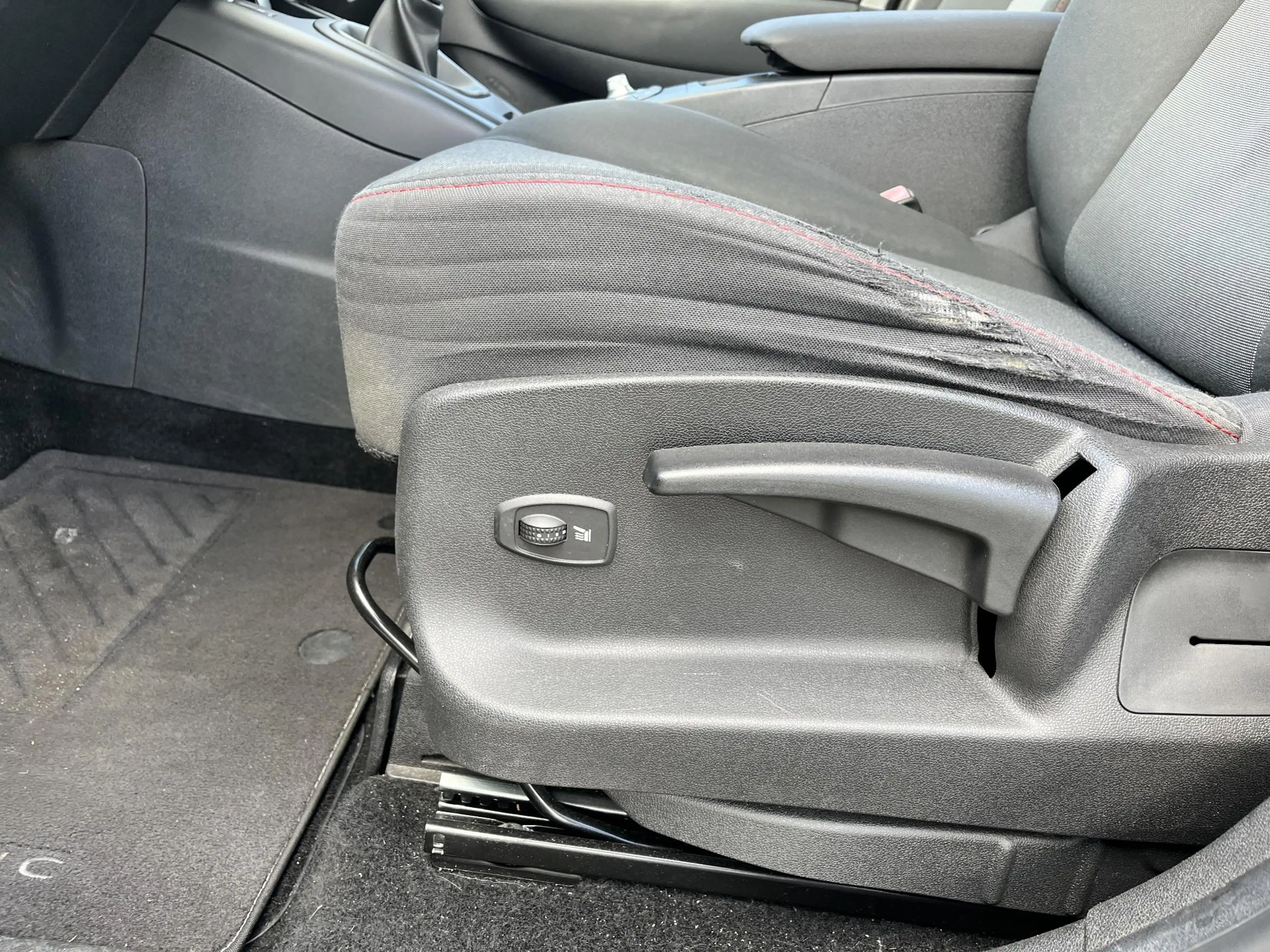 Renault Grand Scenic 1.2 TCe Bose Clima, cruise, pdc achter, trekhaak — photo 15