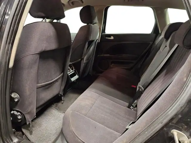 Alfa Romeo 159 view 11