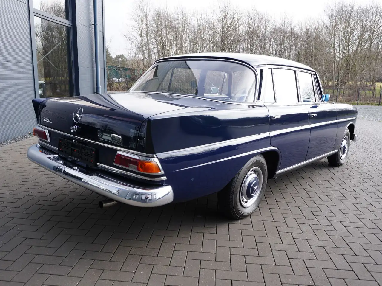 Mercedes-Benz 200, foto 4