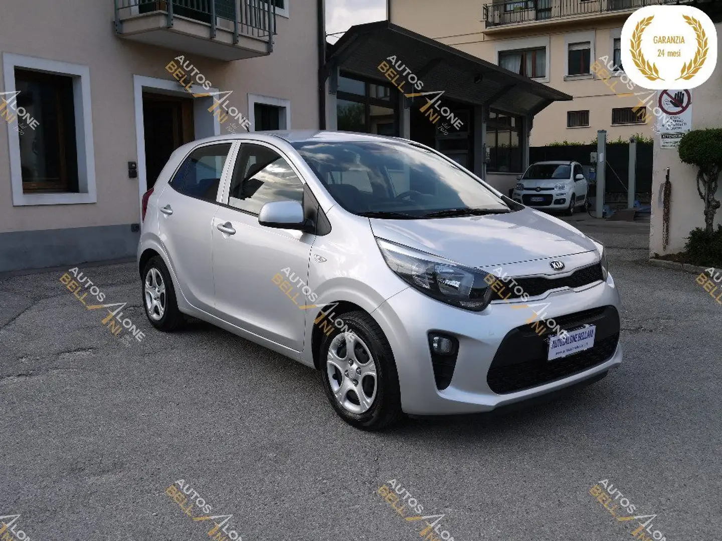 Kia Picanto 1.0 12V 5 porte Active Plateado - 1