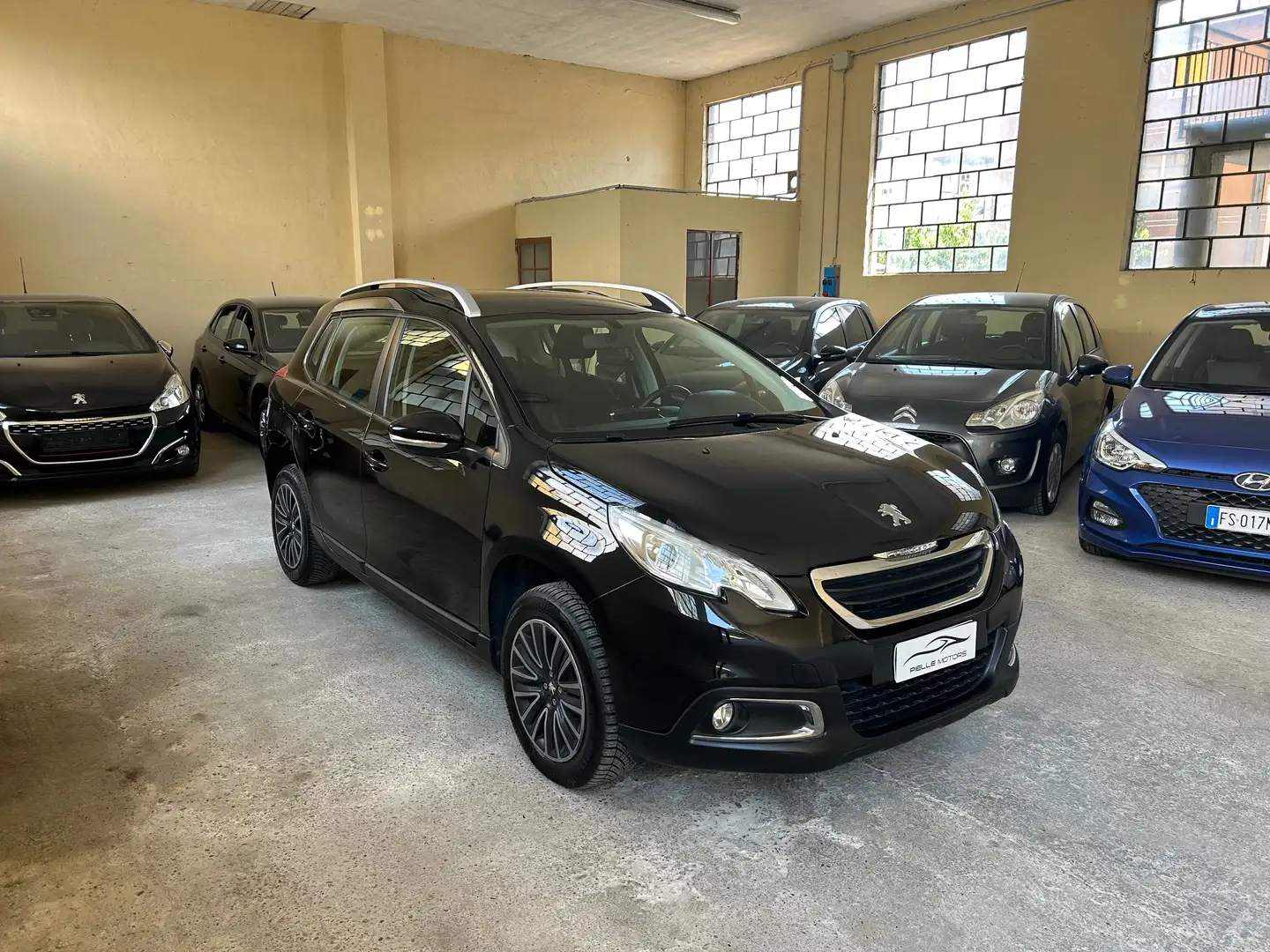 Peugeot 2008 1.2 puretech Active 82cv *OK NEOPATENTATI* Noir - 1