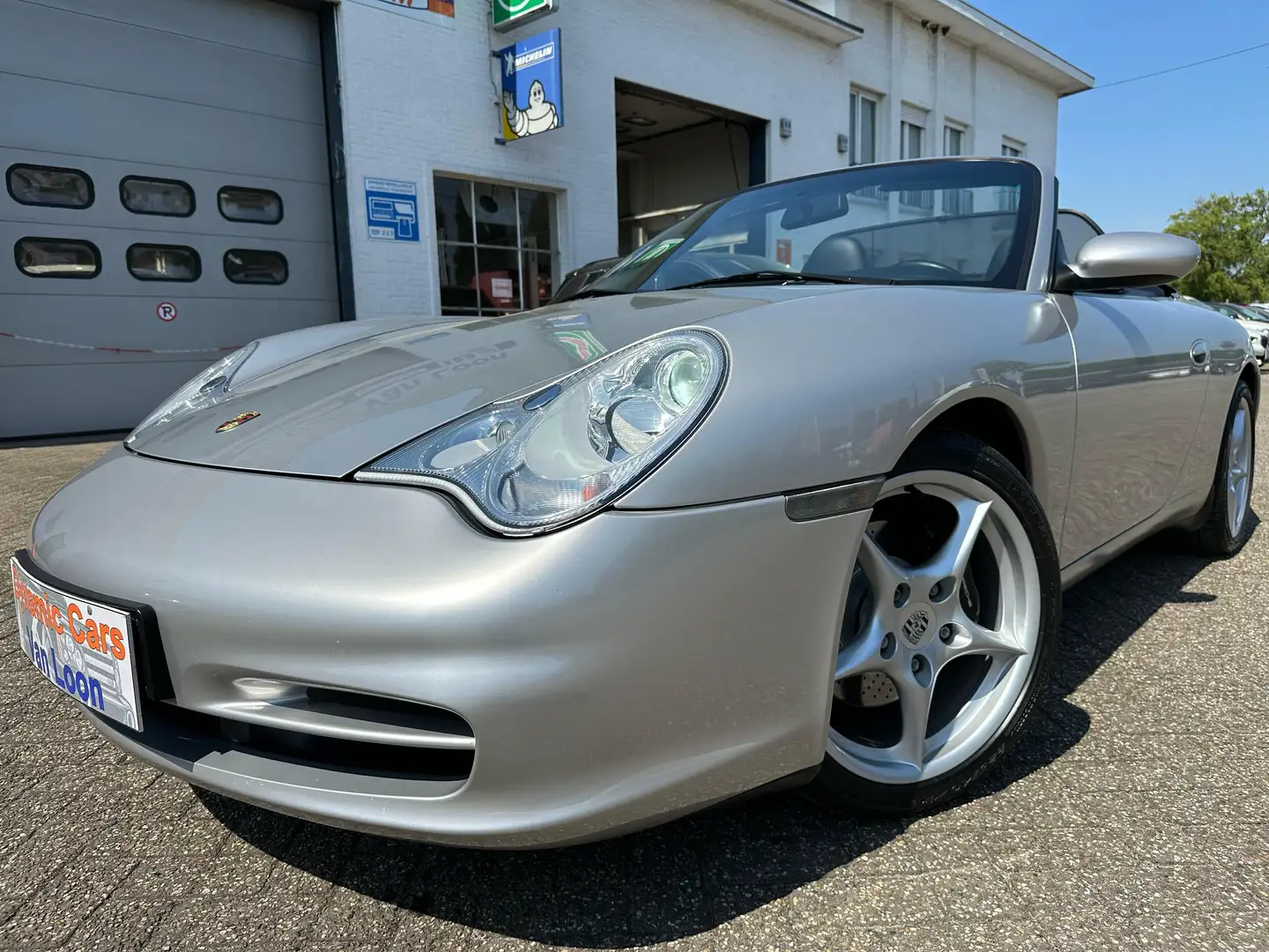 Porsche 911 Carrera Cabriolet 3.6i Tiptr 1Eigenaar NieuwStaat Argent - 1