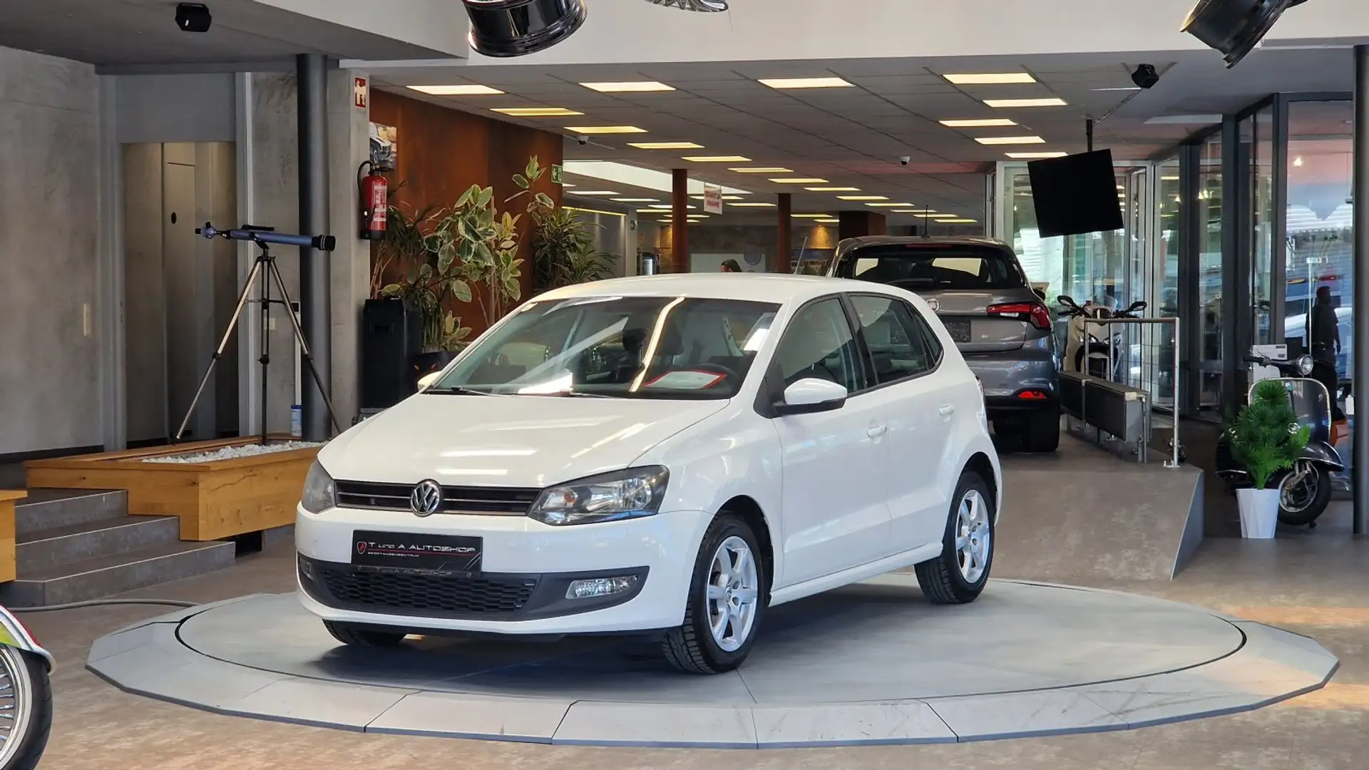 Volkswagen Polo 1.2 TSI Weiß - 1