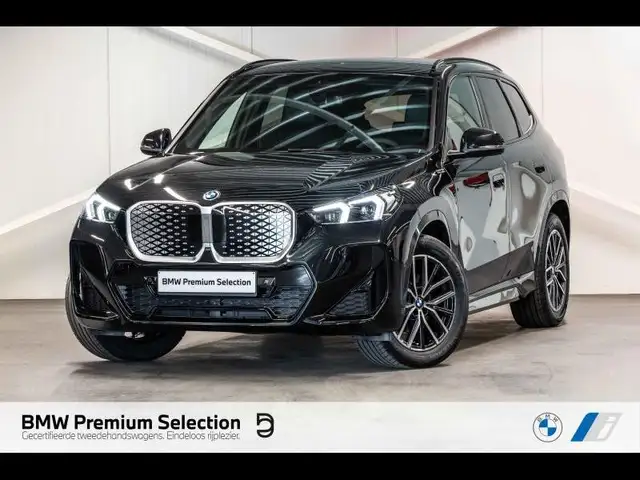 BMW iX1 eDrive20 M Sport | TOWB| KEYLESS