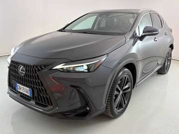 NX II 2022 450h 2.5 phev Luxury 4wd 309cv e-cvt!