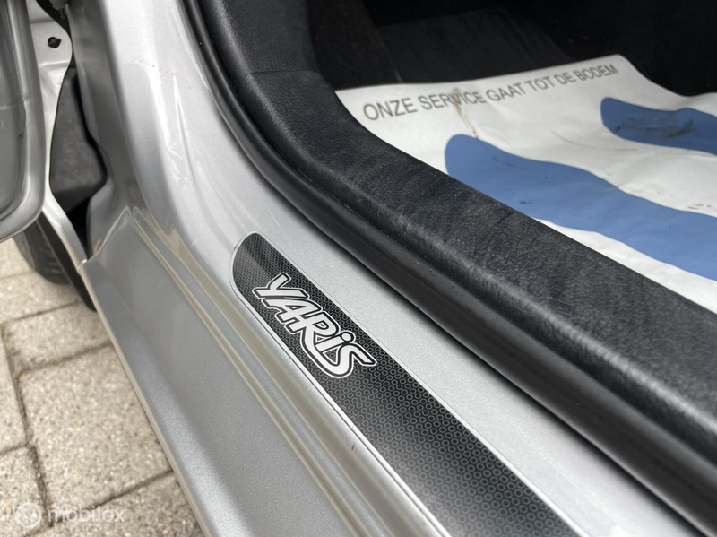Toyota Yaris 1.5 Hybrid Aspiration / CAMERA / PARKEERSENSOREN — photo 18