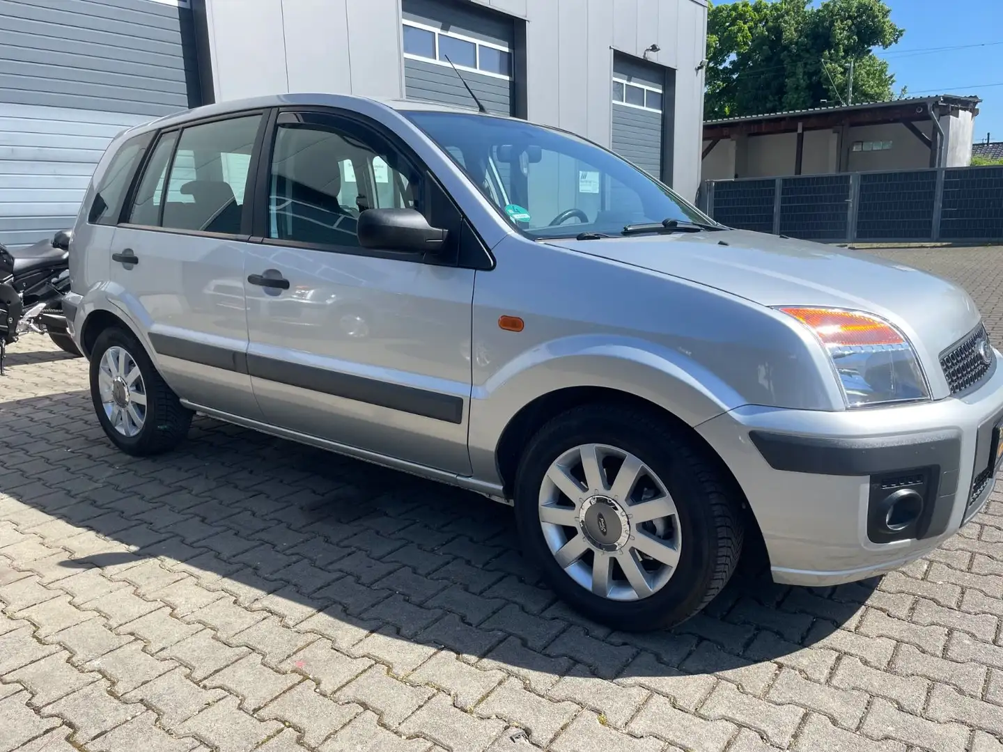 Ford Fusion 1.4 AUTOMATIK ALU KLIMA NEUZSTD! Argento - 2