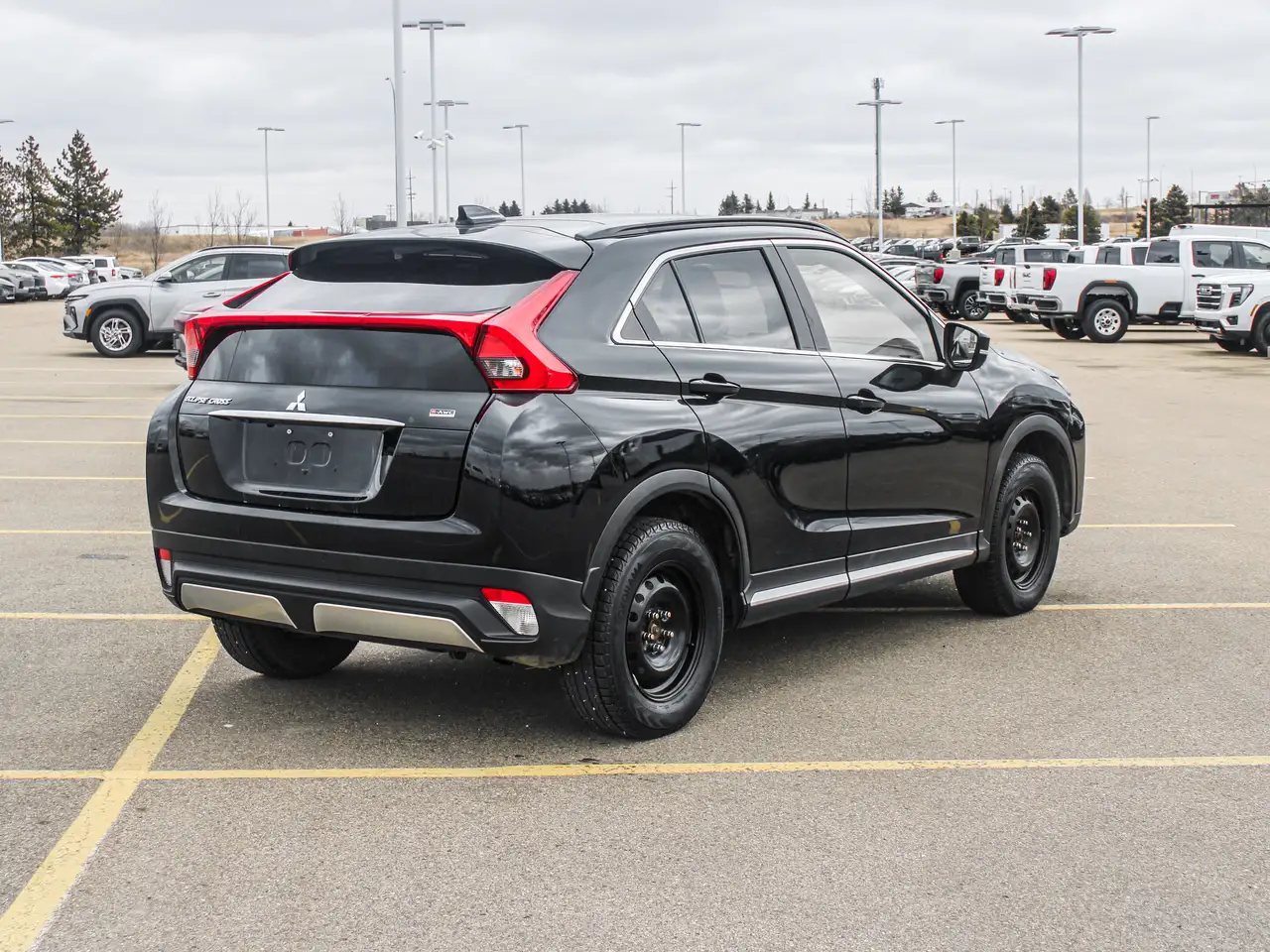 Mitsubishi Eclipse Cross снимка Mitsubishi Eclipse Cross