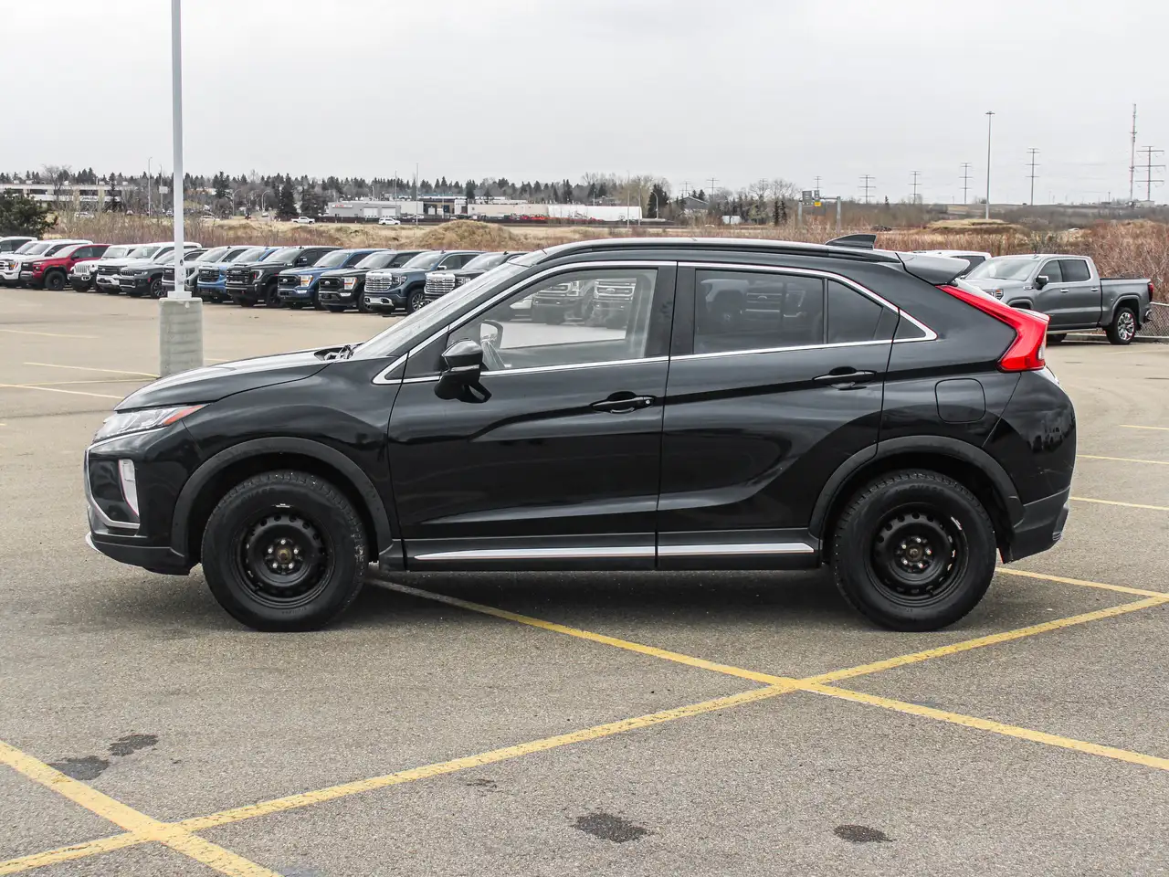Mitsubishi Eclipse Cross снимка Mitsubishi Eclipse Cross