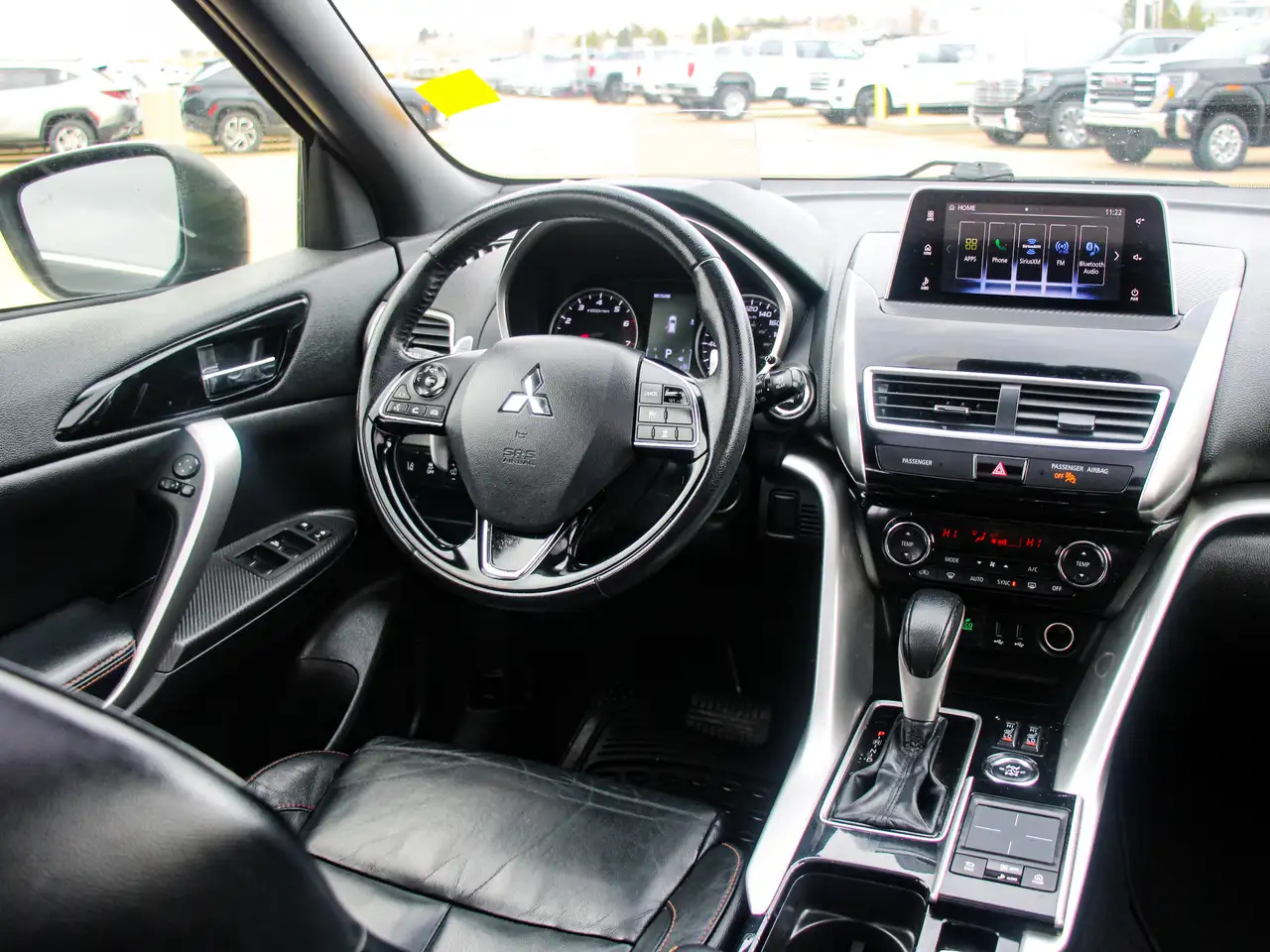 Mitsubishi Eclipse Cross снимка Mitsubishi Eclipse Cross