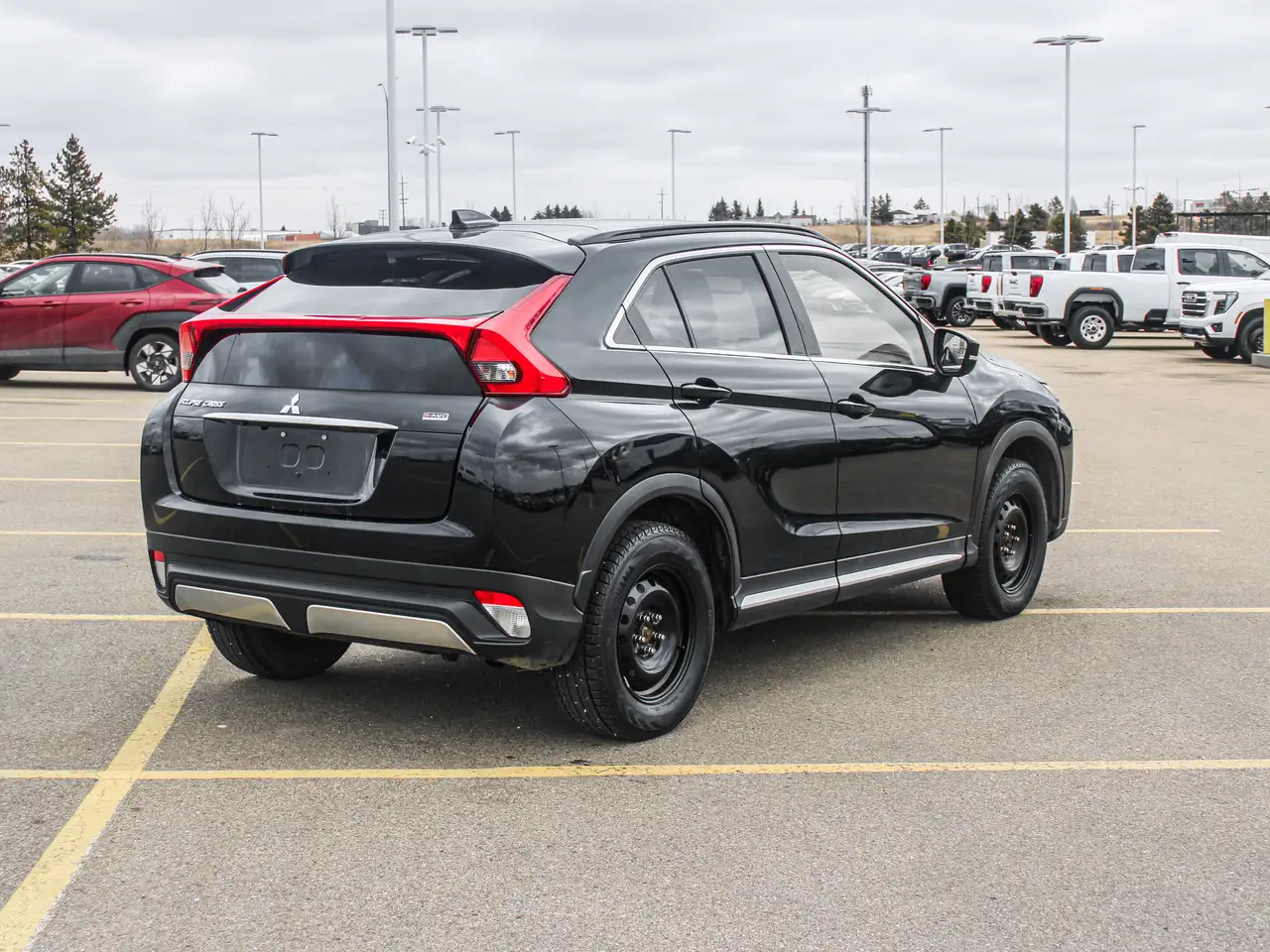 Mitsubishi Eclipse Cross снимка Mitsubishi Eclipse Cross