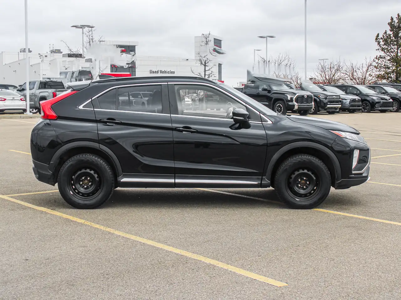 Mitsubishi Eclipse Cross снимка Mitsubishi Eclipse Cross