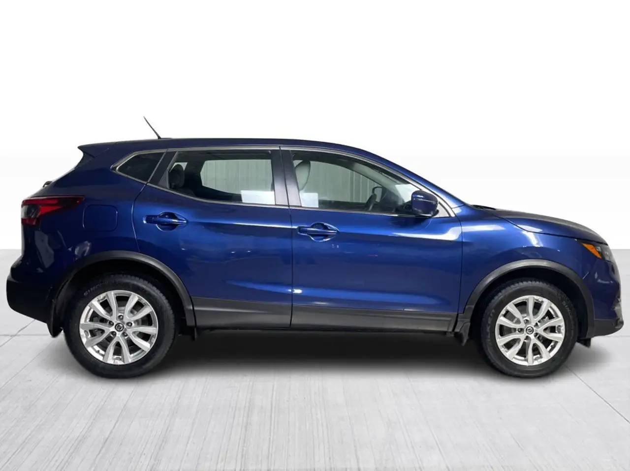 Nissan Qashqai снимка Nissan Qashqai