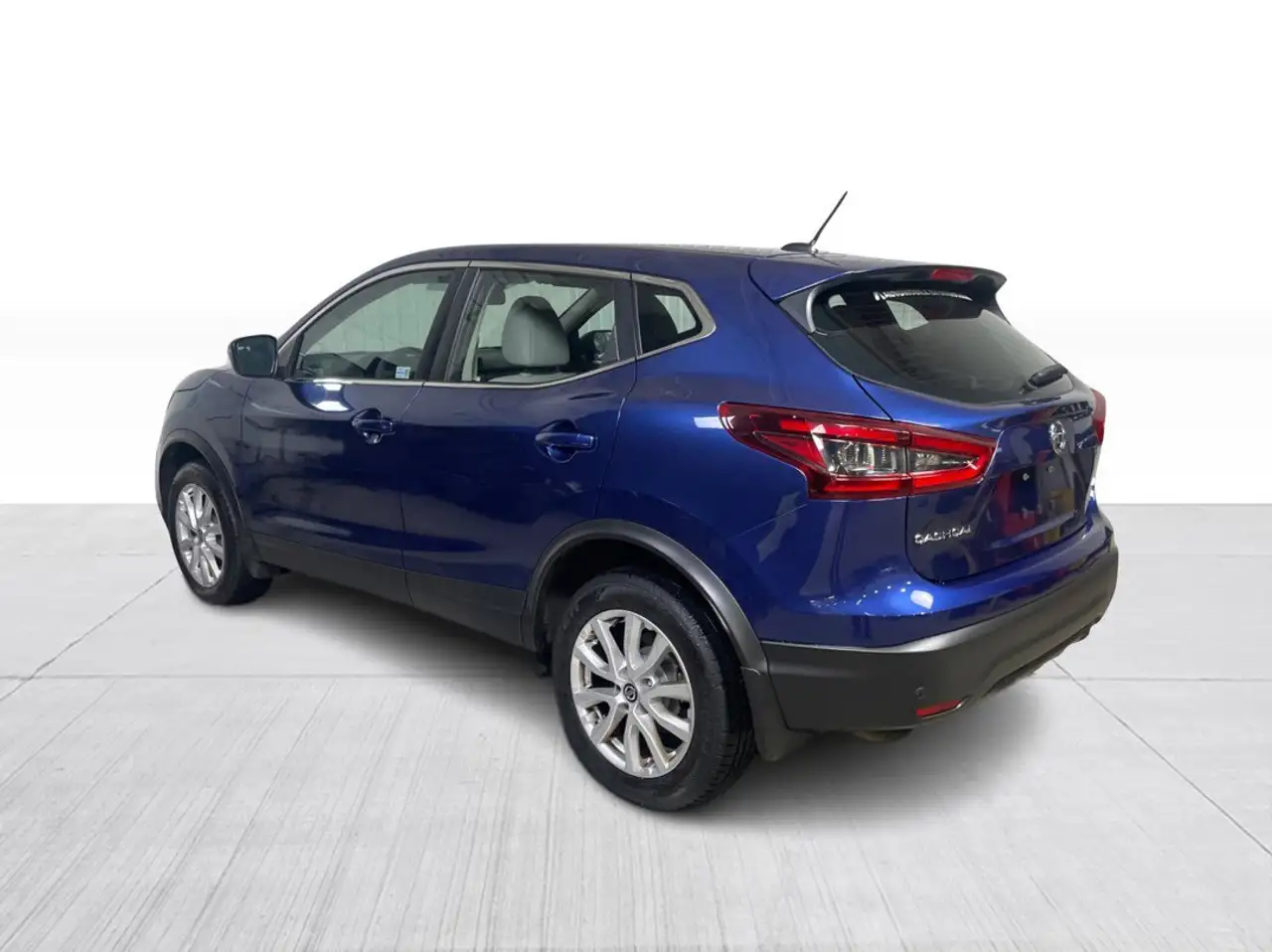 Nissan Qashqai снимка Nissan Qashqai