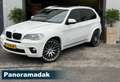 BMW X5 / M PAKKERT / PANO / CAMERA  / NAVI / GARANTIE / I Wit - thumbnail 3