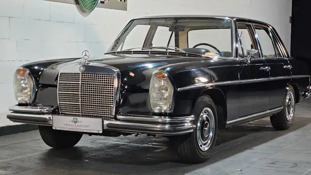 Mercedes-Benz 280 NUR 1 VORBESITZER!