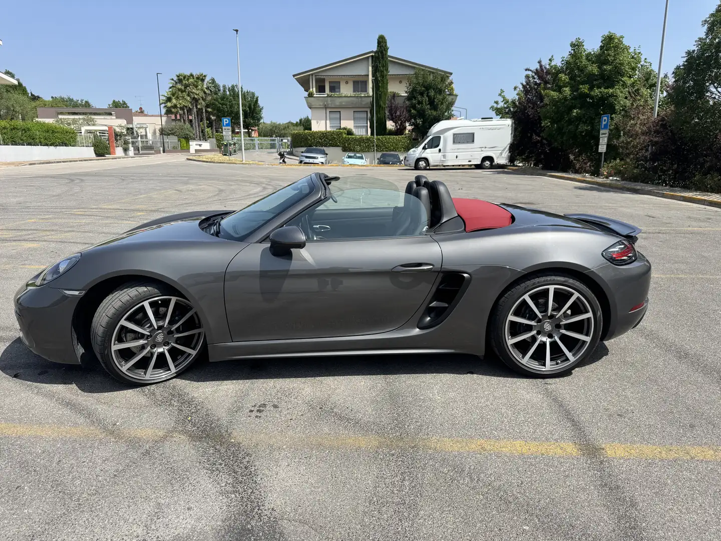Porsche 718 Spyder Grigio - 1