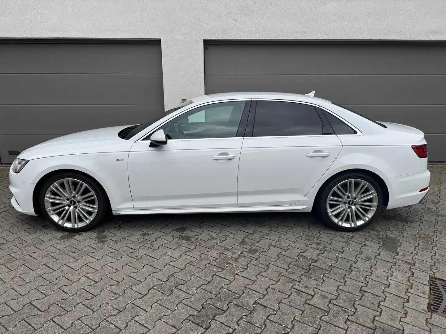 Audi A4 Lim. sport 3 x S Line*19 zoll*DAB*Navi* Blanc - 2