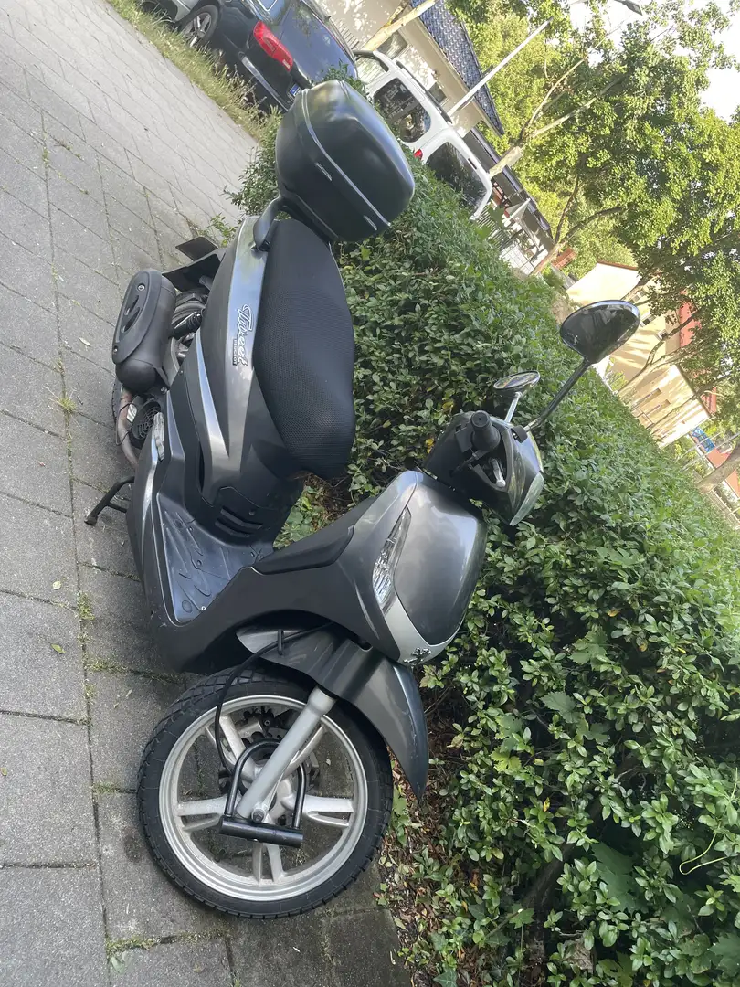 Peugeot Tweet verkaufe peugeot in sehr gute  zustand  125 cmm Grijs - 2