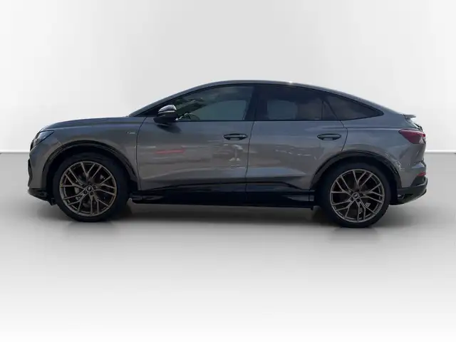 Audi Q4 E-Tron view 10