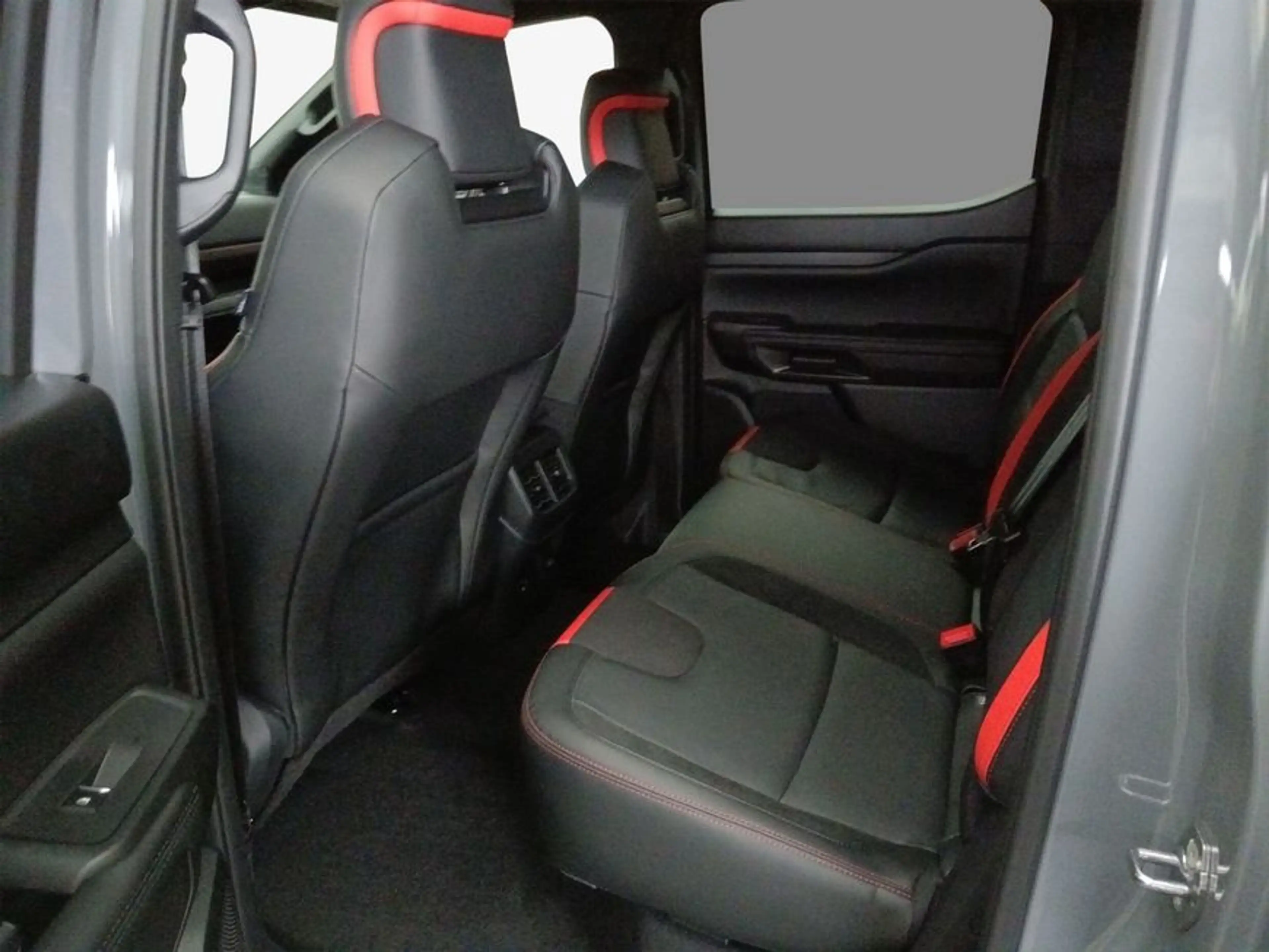Ford Ranger Raptor Raptor 3,0 V6 215kW 10-G-Aut. 4-türig — photo 7