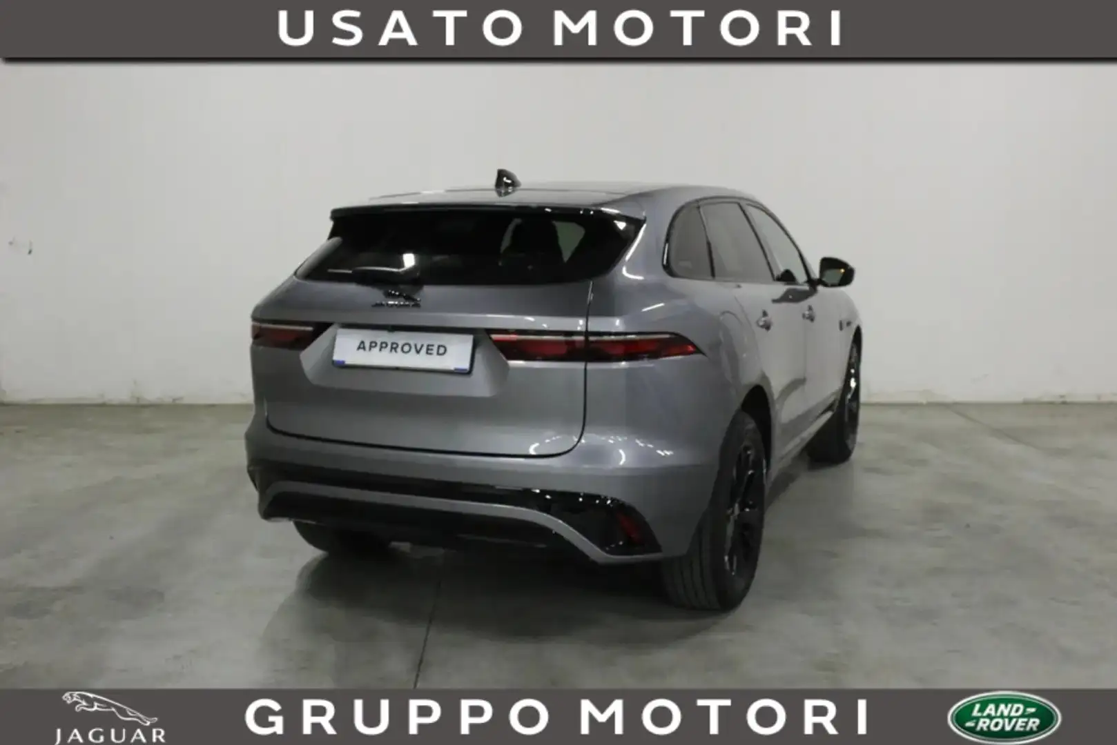 Jaguar F-Pace F-Pace 2.0d i4 mhev R-Dynamic S awd 163cv auto Grigio - 2
