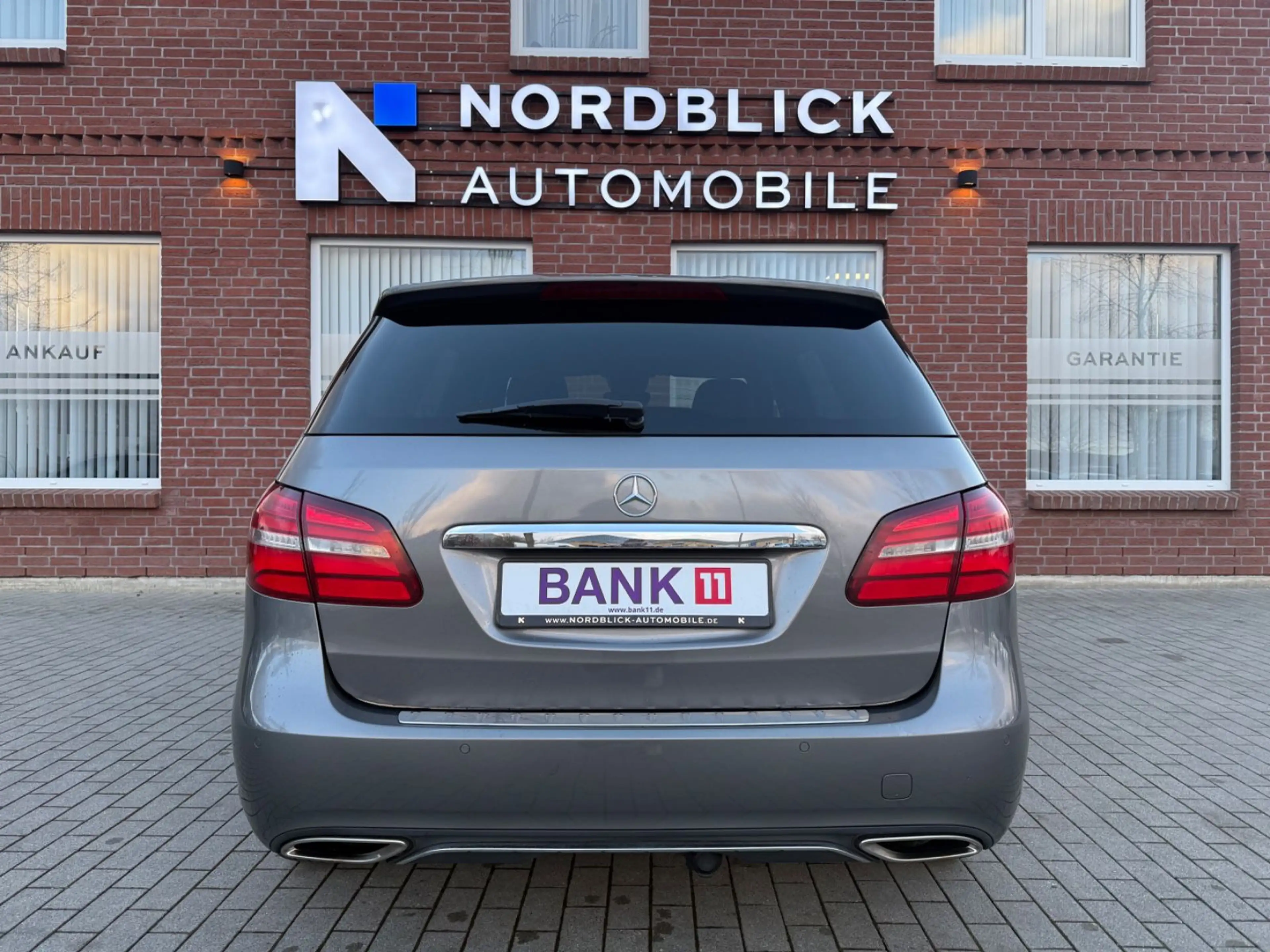 Mercedes-Benz B 220 d 4Matic Edition B *LED*StandHZ*AHK* — photo 6