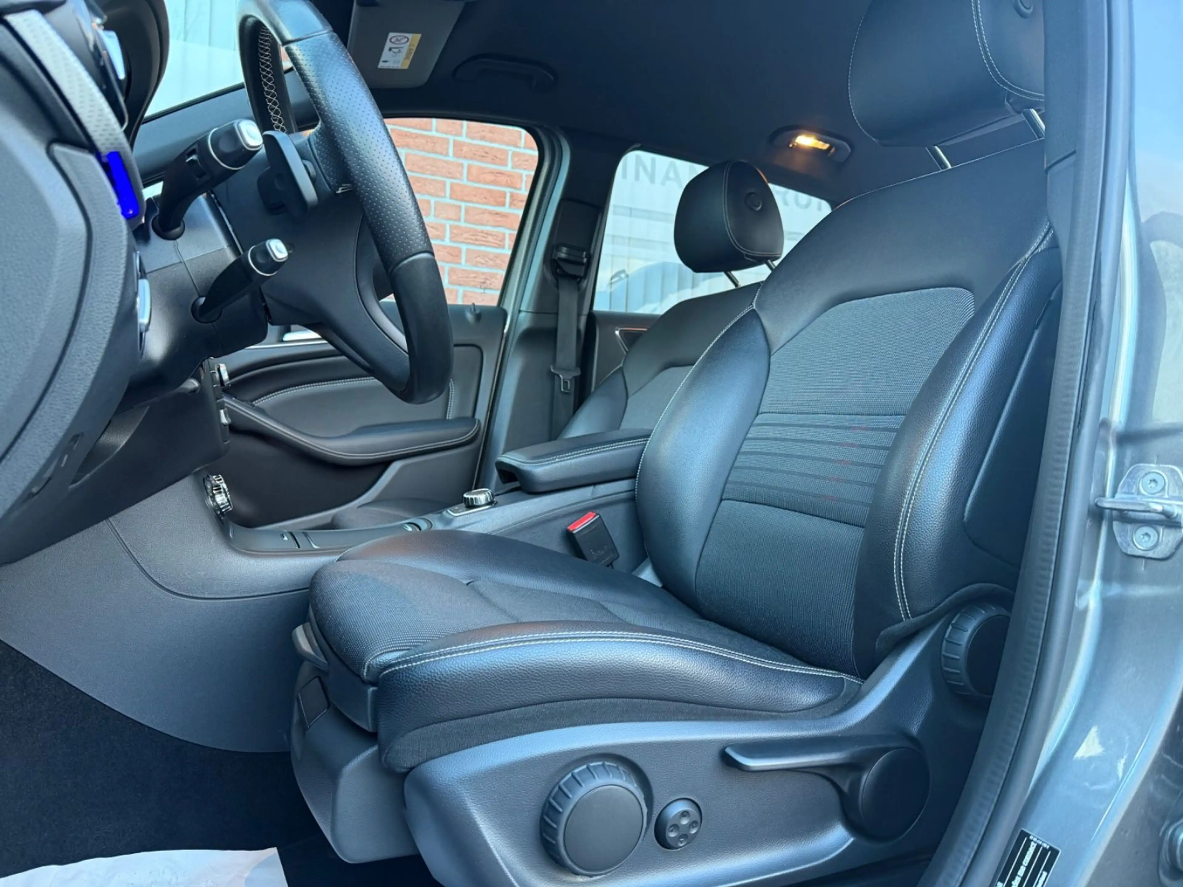 Mercedes-Benz B 220 d 4Matic Edition B *LED*StandHZ*AHK* — photo 13