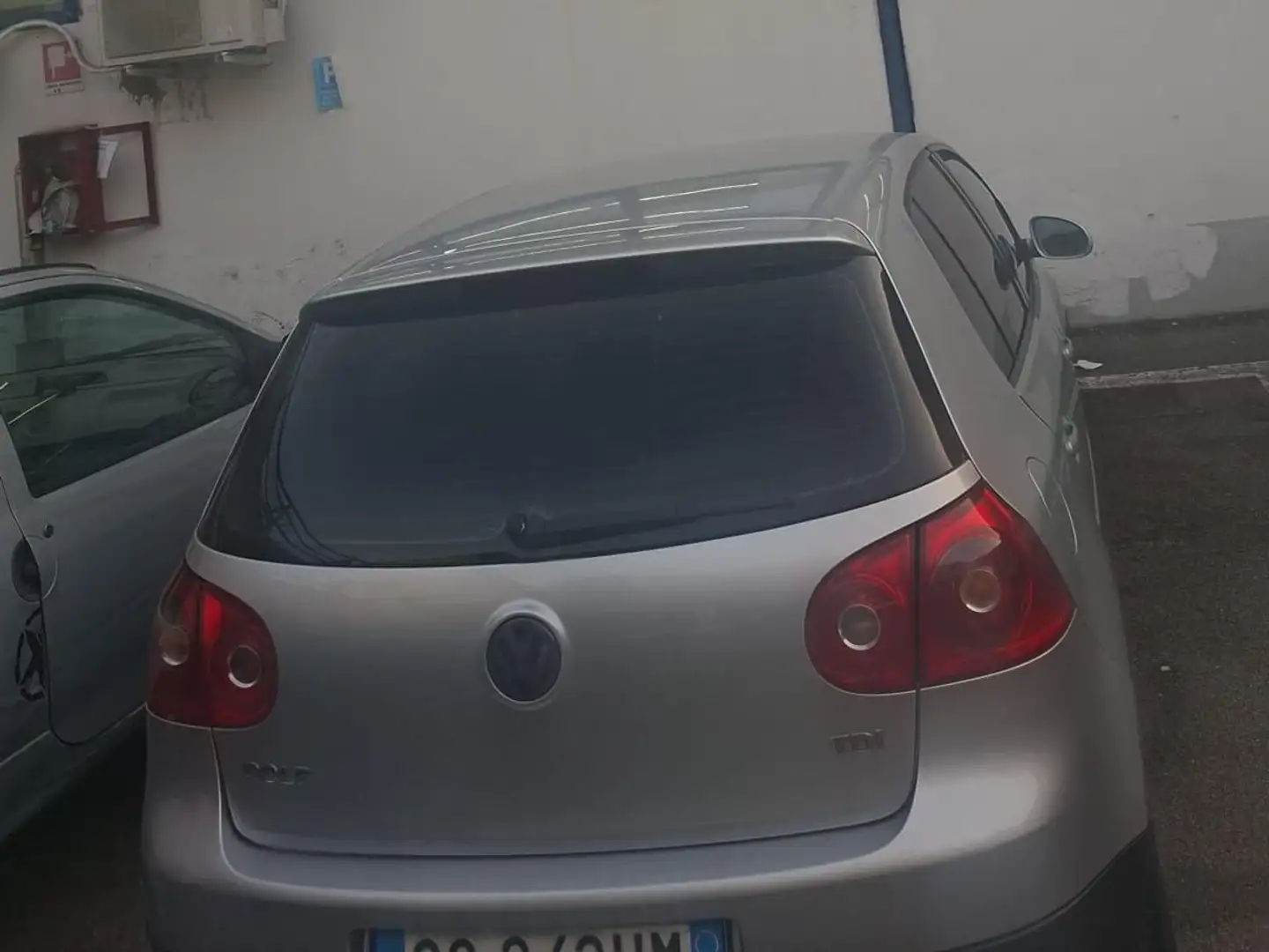 Volkswagen Cross Golf Grau - 1