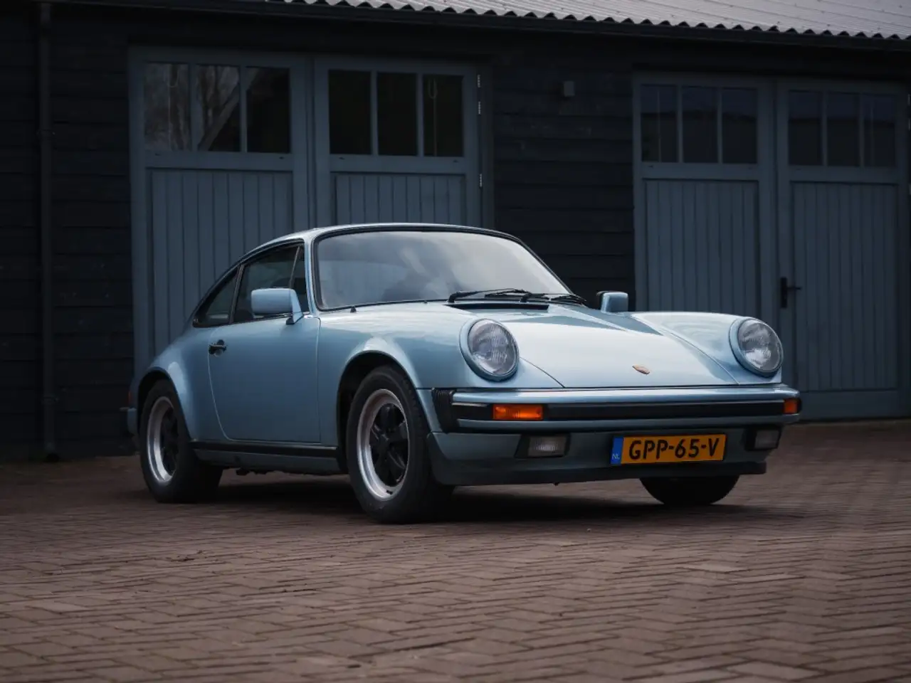 Porsche 911 3.0 SC - Coupe Hell blue Metallic, foto 12
