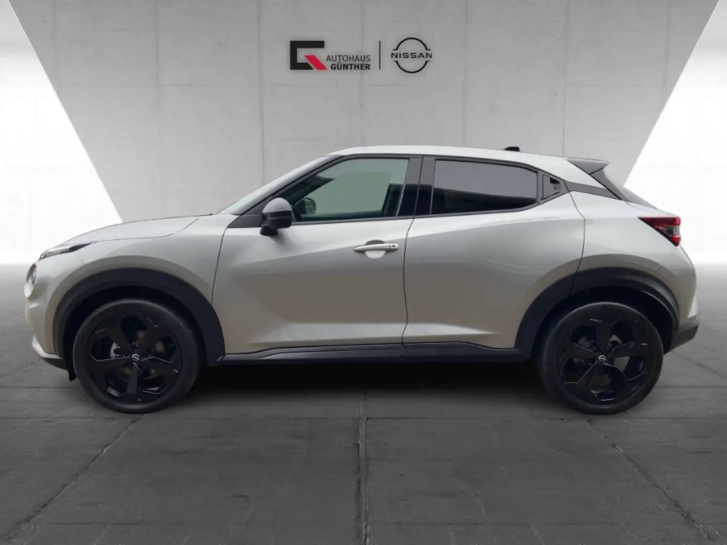 Nissan Juke TEKNA DCT Automatik  Winter/ 360°/Navi /19'' Zilver - 2