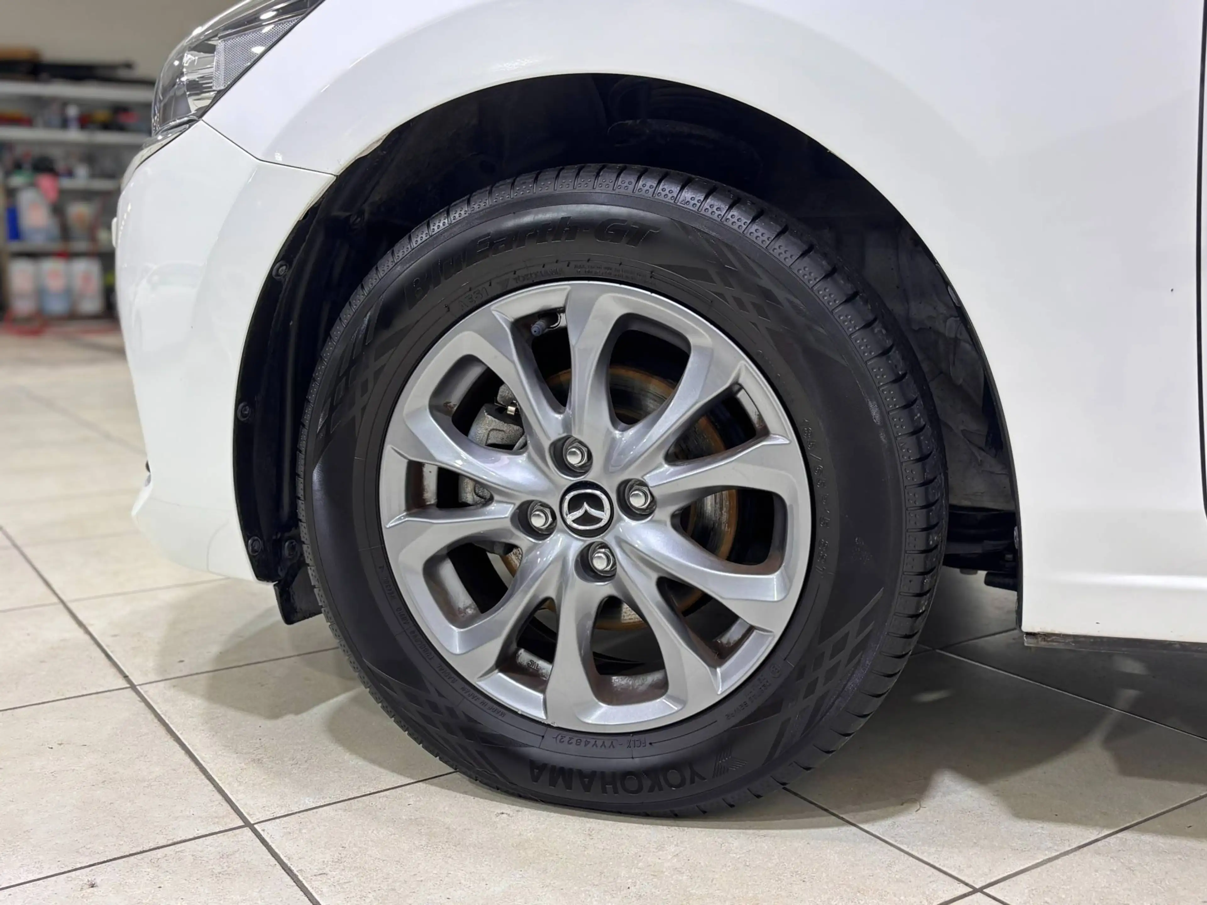 Mazda 2 1.5i MHEV 90CV *CARPLAY*CLIM*CRUISE.C*PHARES AUTO — photo 10