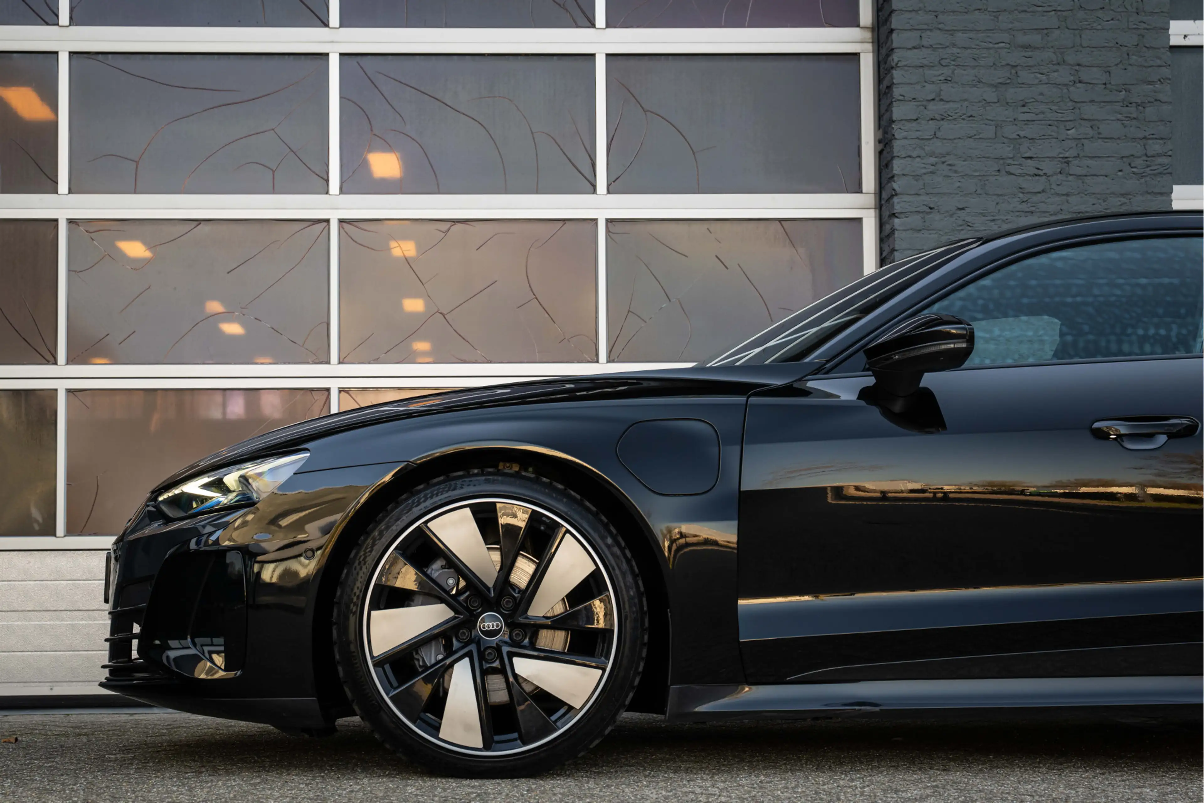 Audi e-tron GT GT edition ZERO 93 kWh Pano, Head-Up, Leder, Top V — photo 3