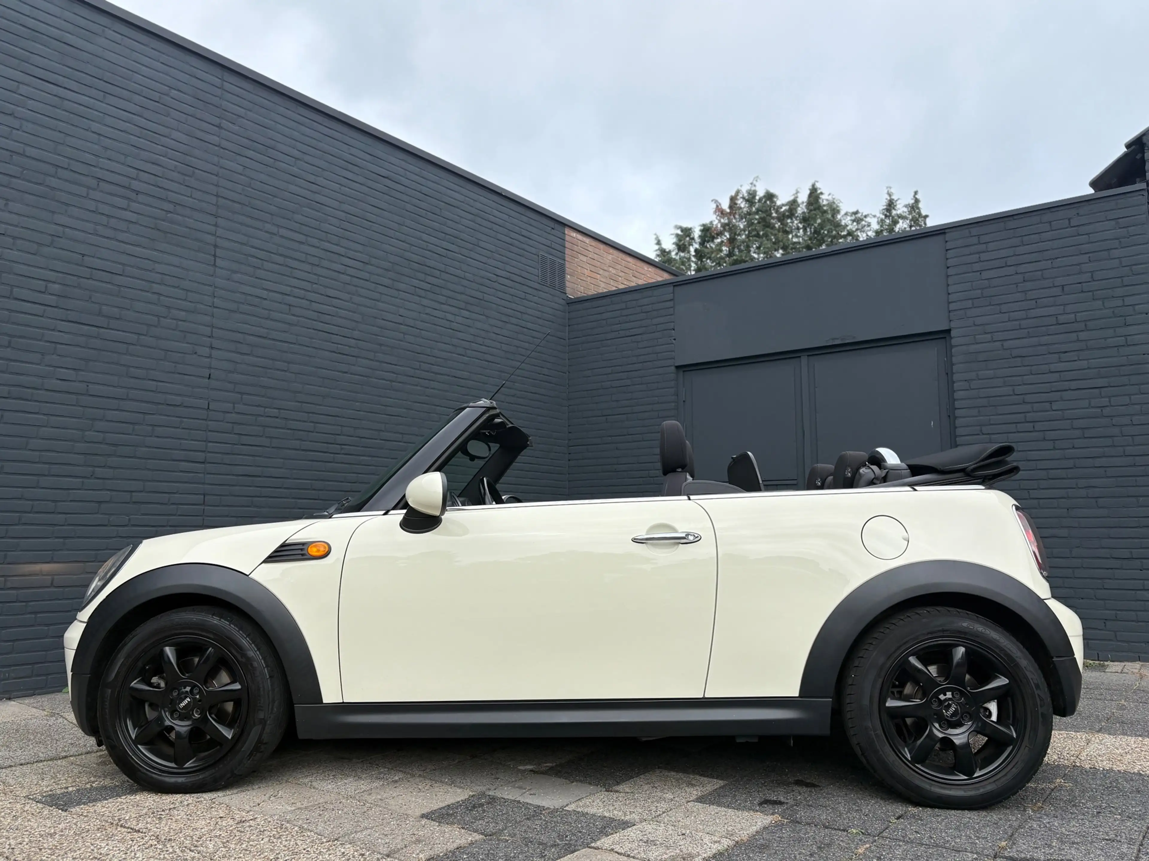 MINI Cooper Cabrio 1.6 | Carplay | Stoelverwarming — photo 4