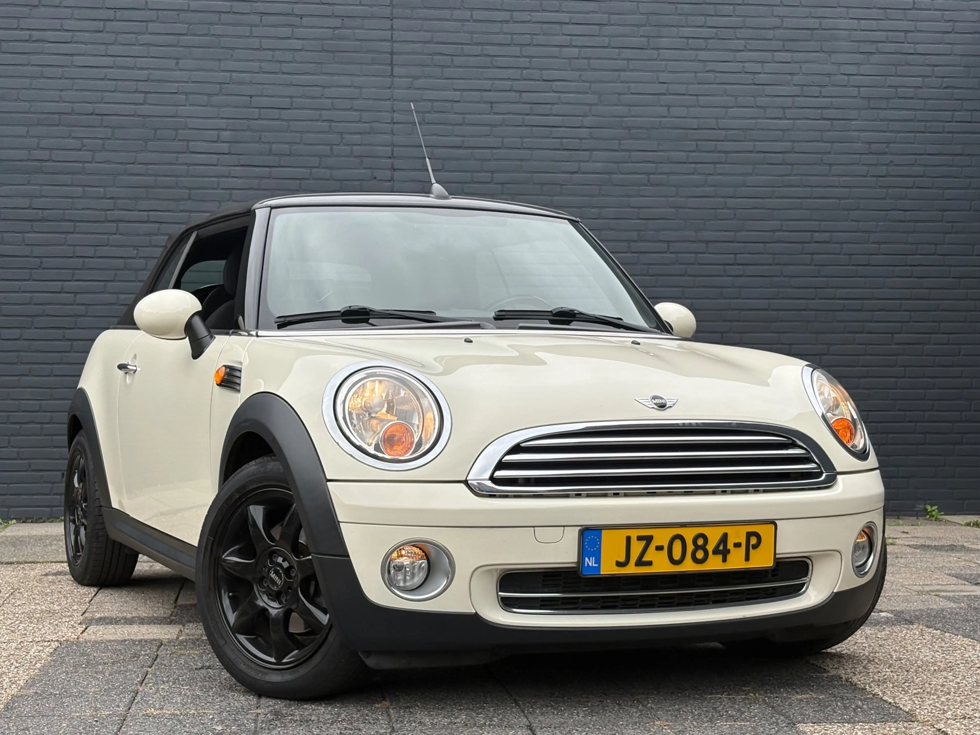 MINI Cooper Cabrio 1.6 | Carplay | Stoelverwarming — photo 7