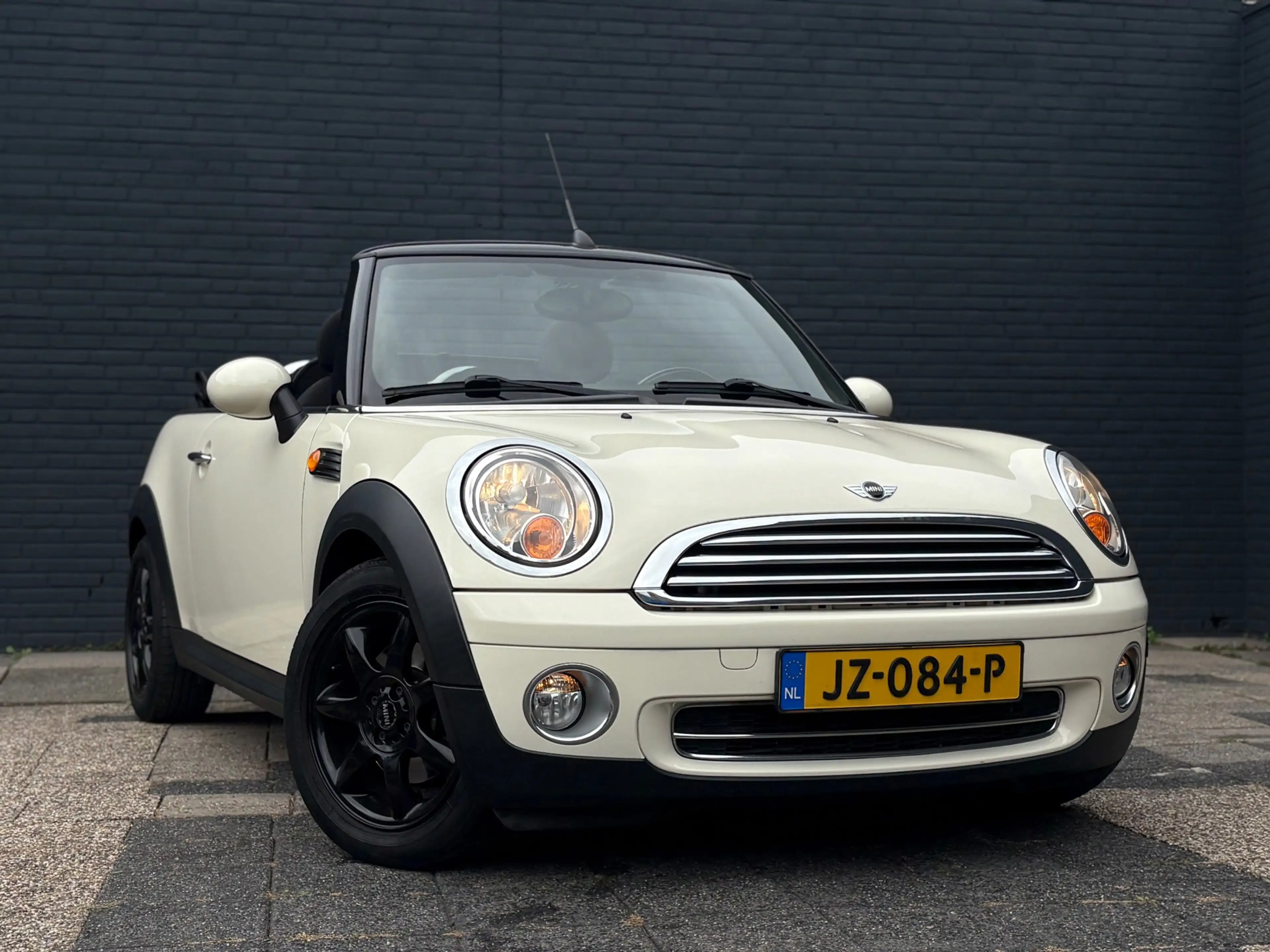 MINI Cooper Cabrio 1.6 | Carplay | Stoelverwarming — photo 8