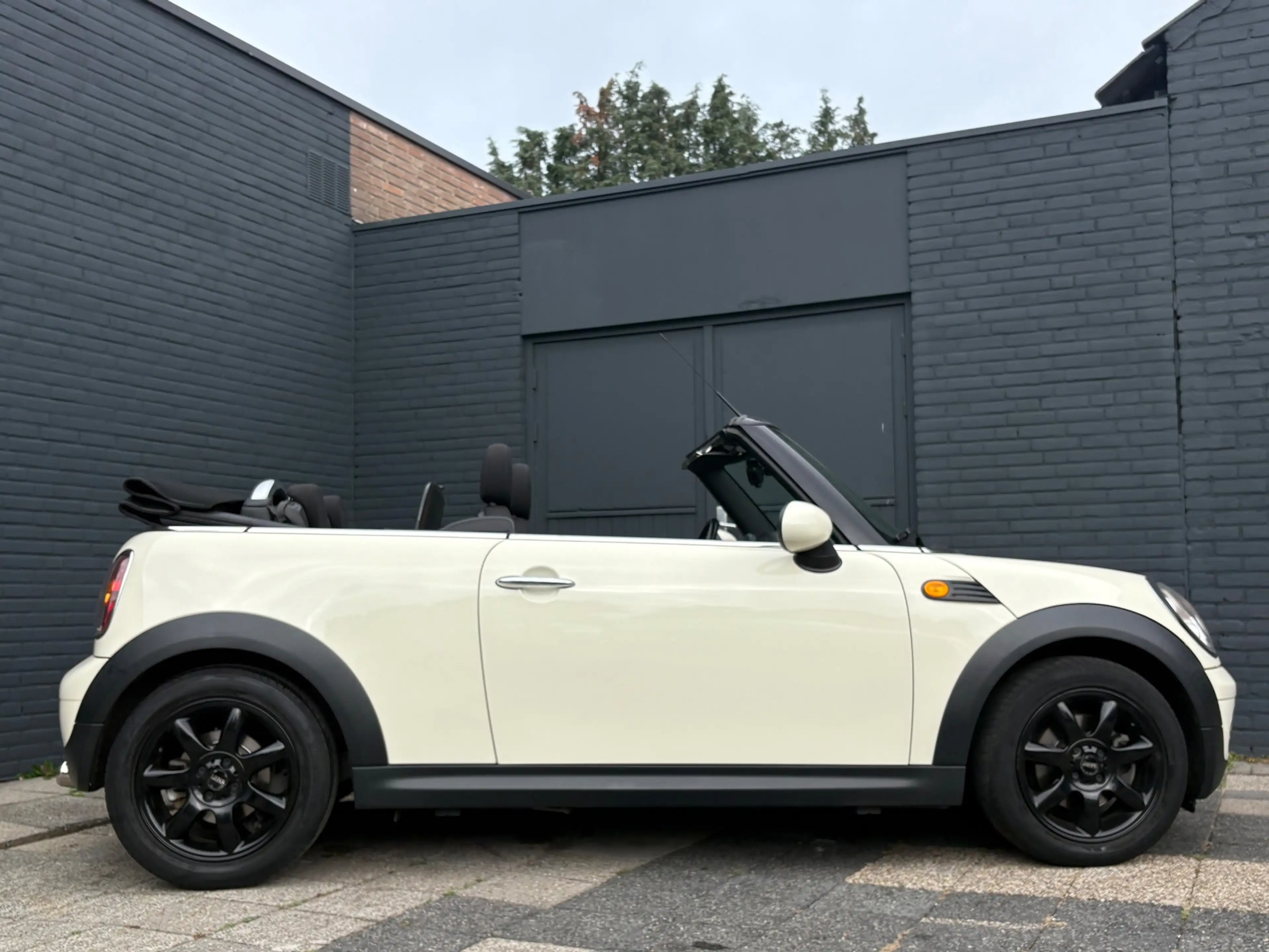MINI Cooper Cabrio 1.6 | Carplay | Stoelverwarming — photo 10