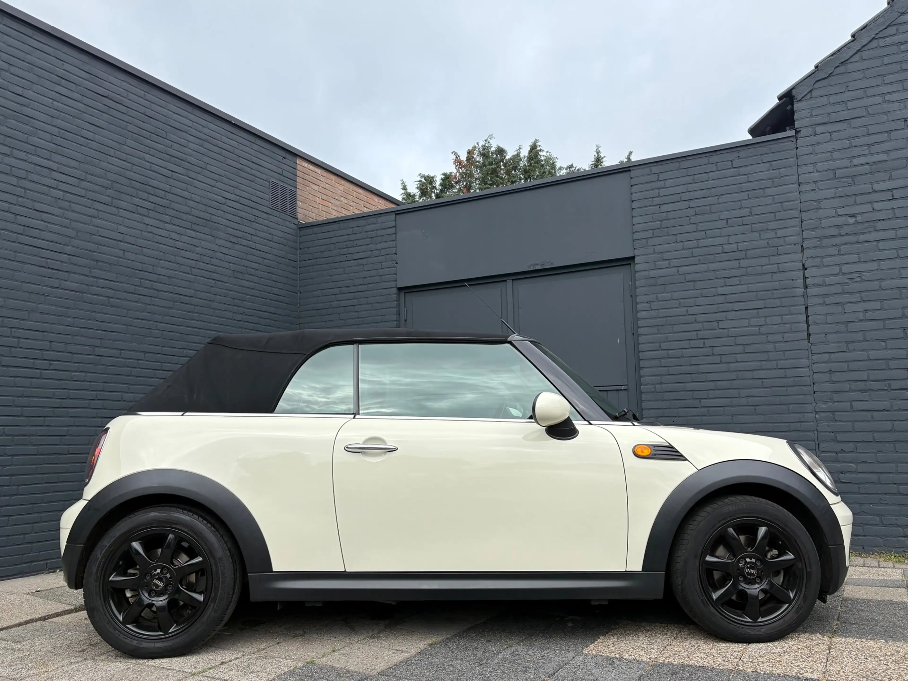 MINI Cooper Cabrio 1.6 | Carplay | Stoelverwarming — photo 9